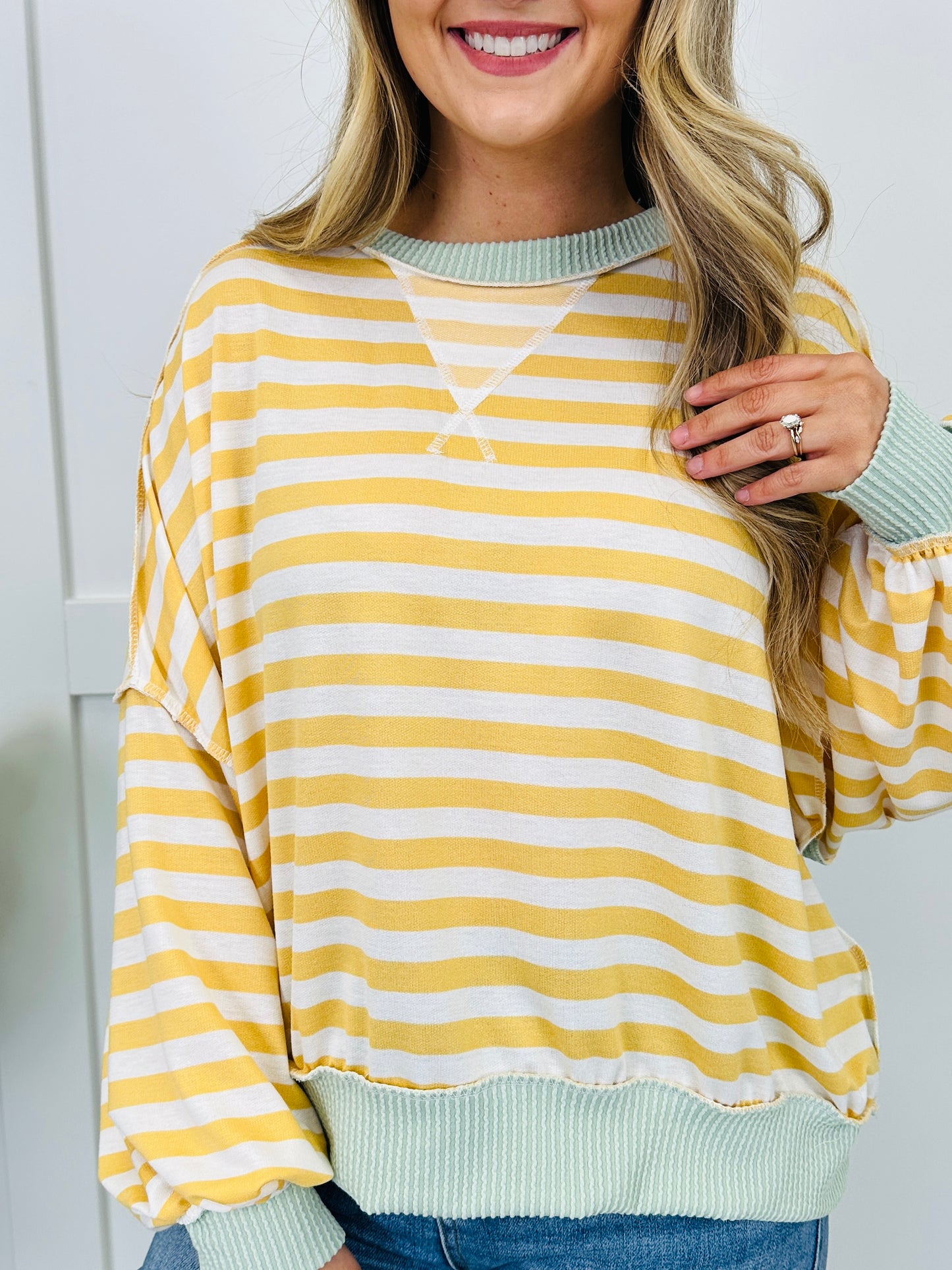 Simple Scene Top In Yellow