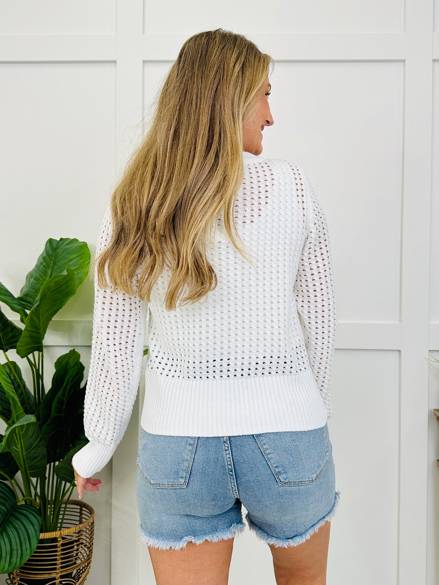 Lost in the Feeling Cardigan In Off White