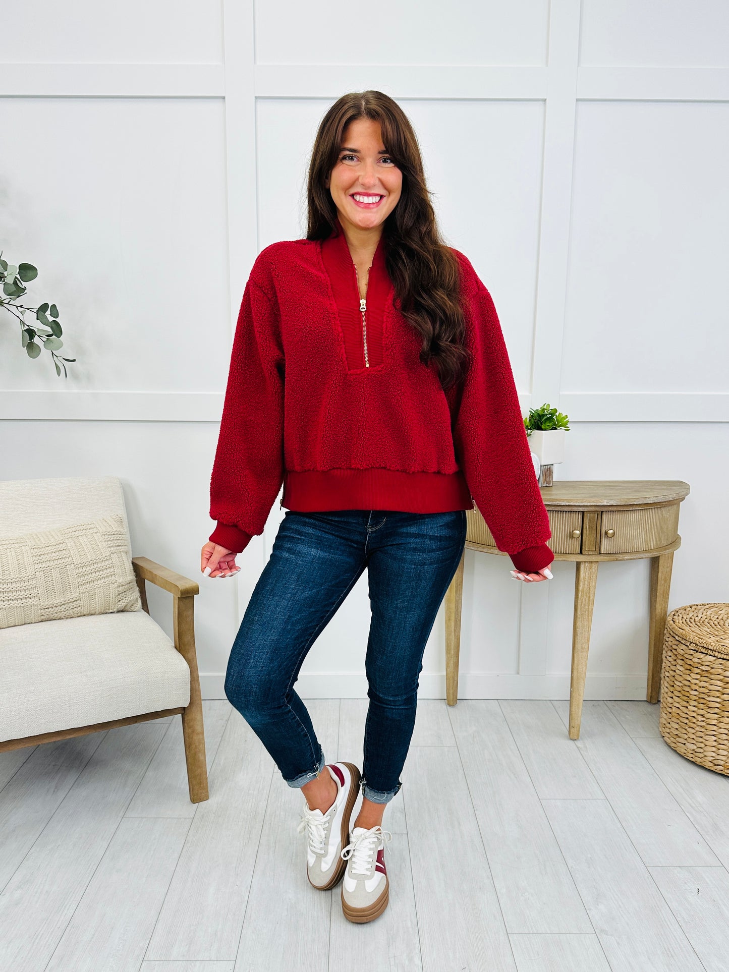 Weekend Warmth Pullover In Burgundy