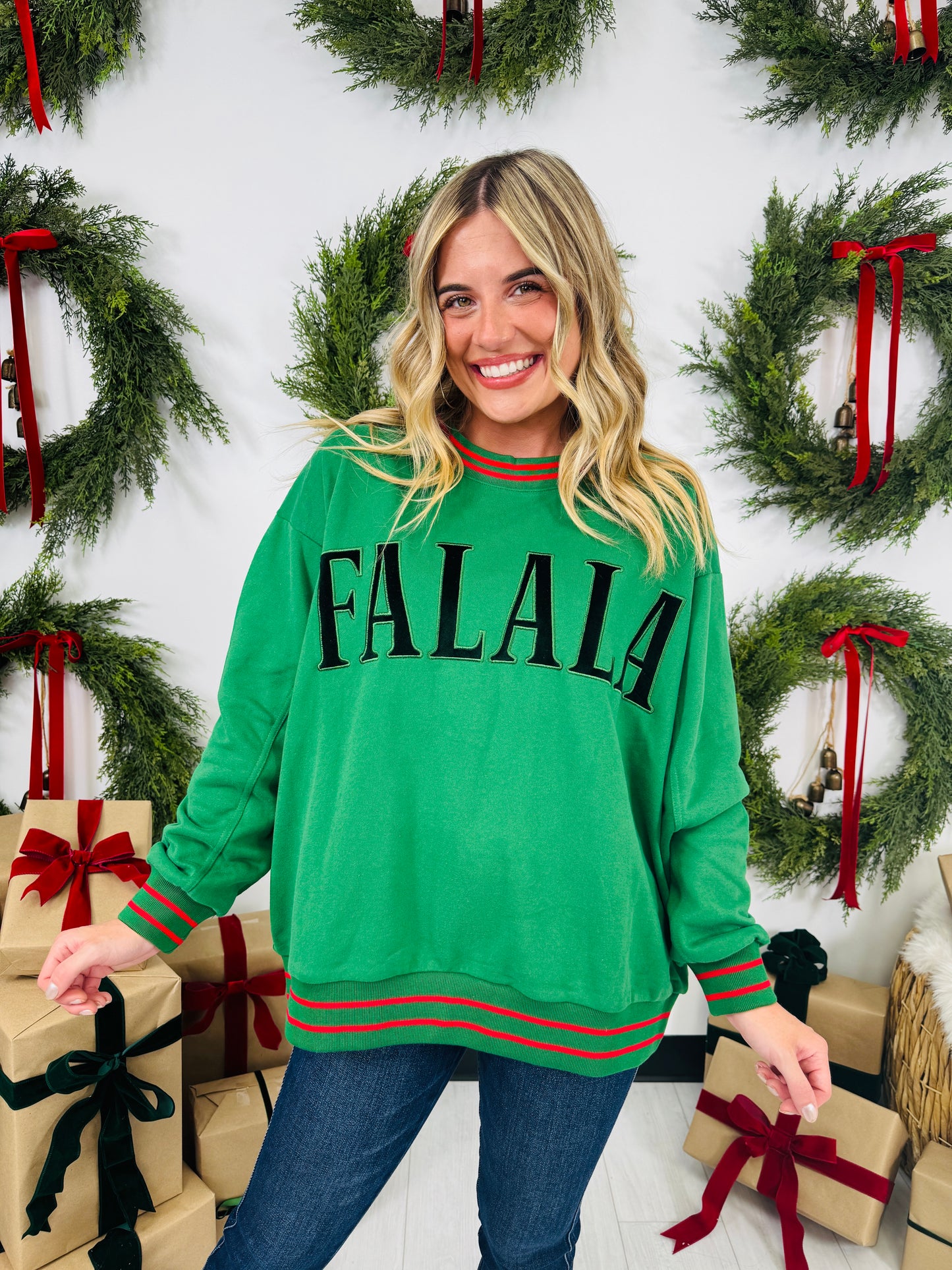 FaLaLa Feeling Crewneck