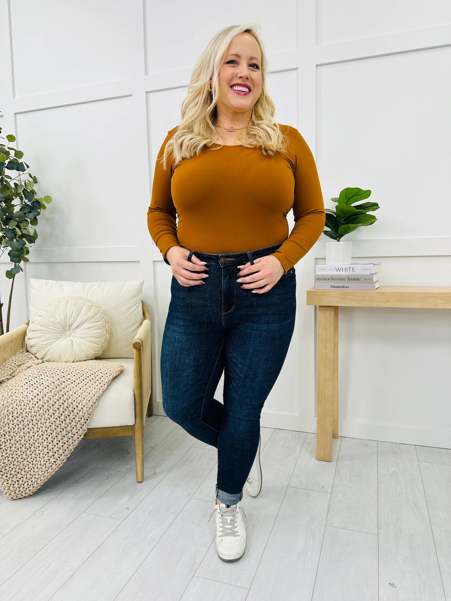 RESTOCK! REG/CURVY Seamless Reversible V Neck Long Sleeve Shapewear Top- Multiple Colors!