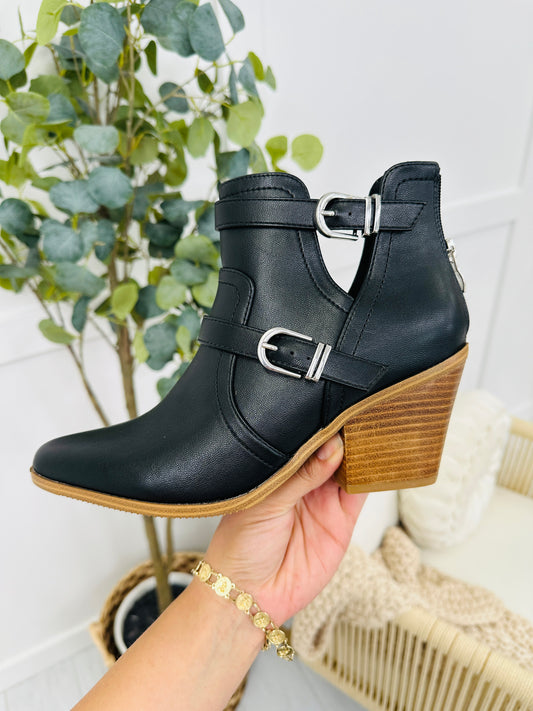 Dig In Your Heels Booties In Black