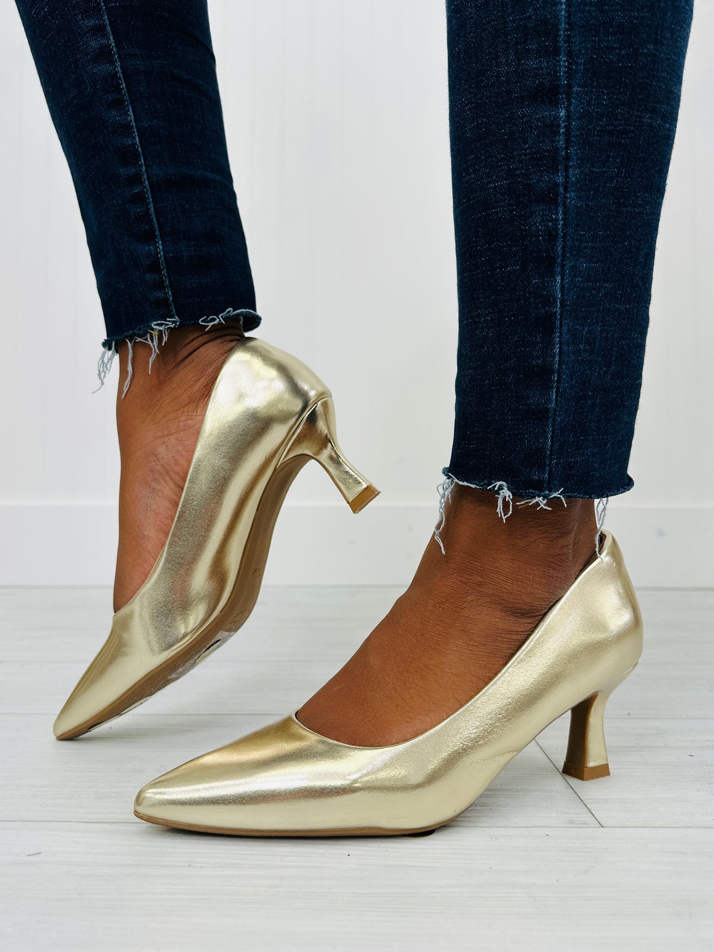 Polished Steps Heels in Gold