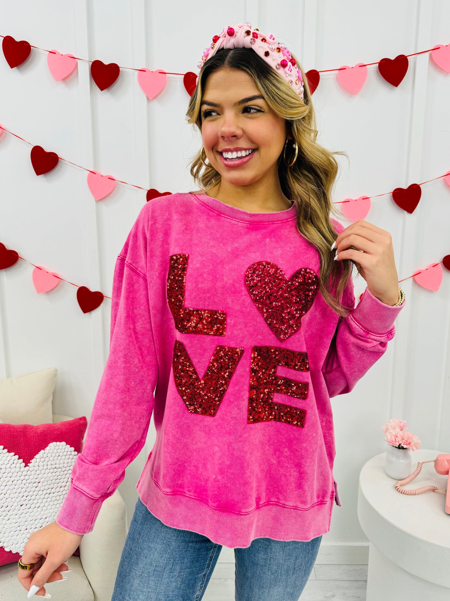 REG/CURVY Cupid’s Love Pullover