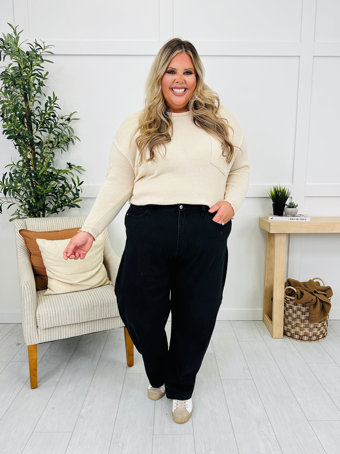 Judy Blue Bold & Barrel Rigid Magic Barrel Jeans