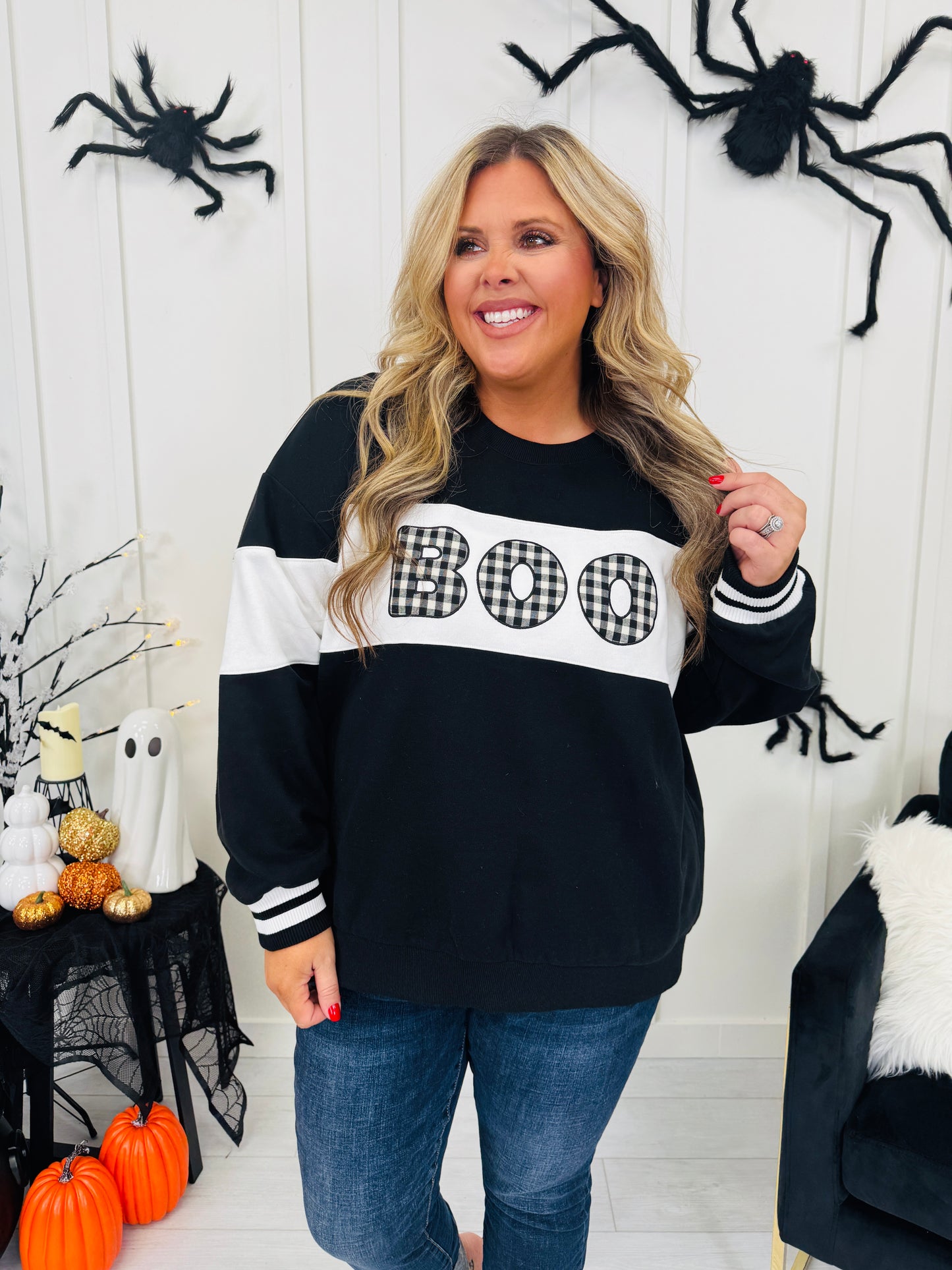 Hey Boo Crewneck