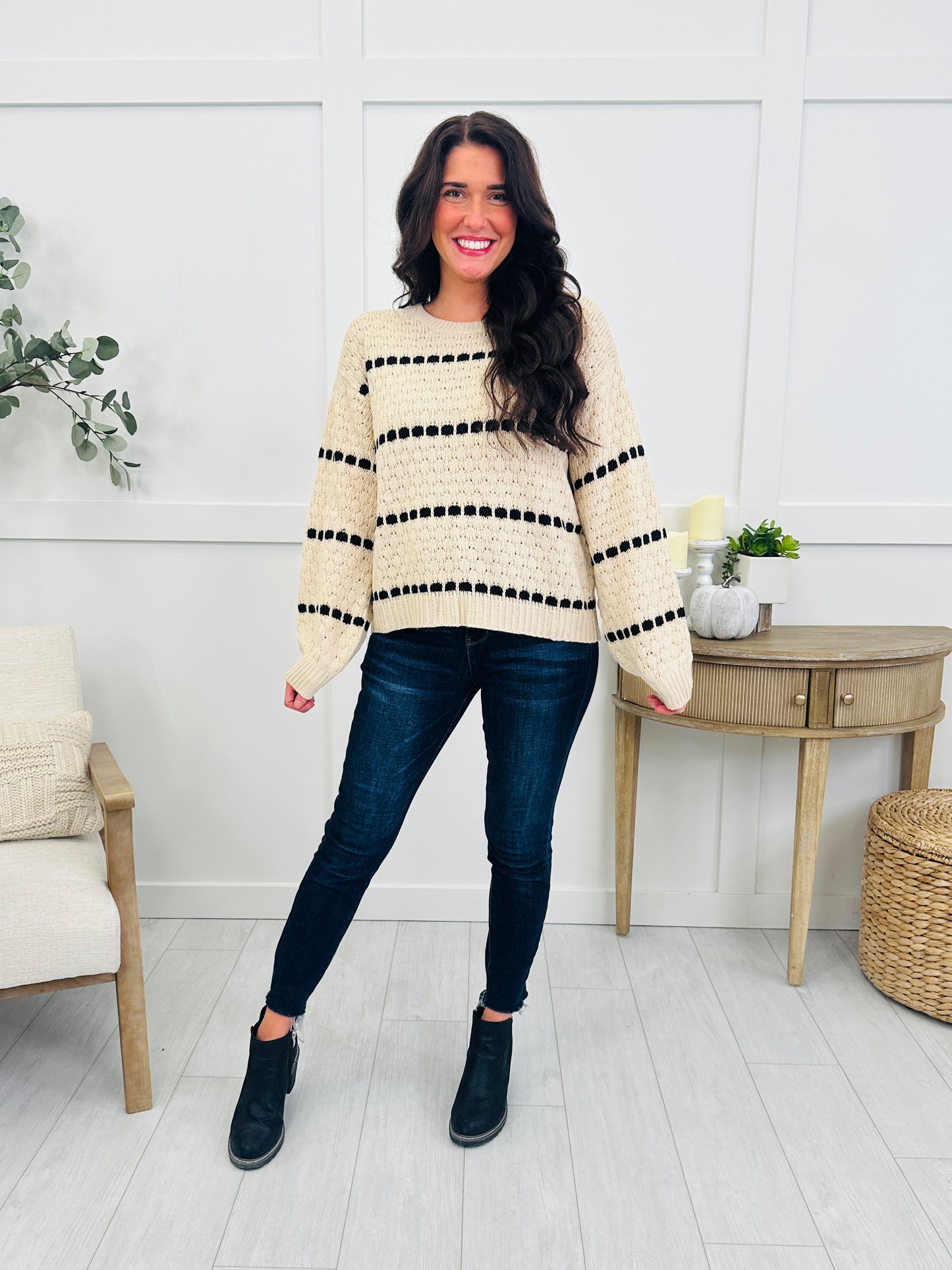 City Stroll Sweater In Khaki