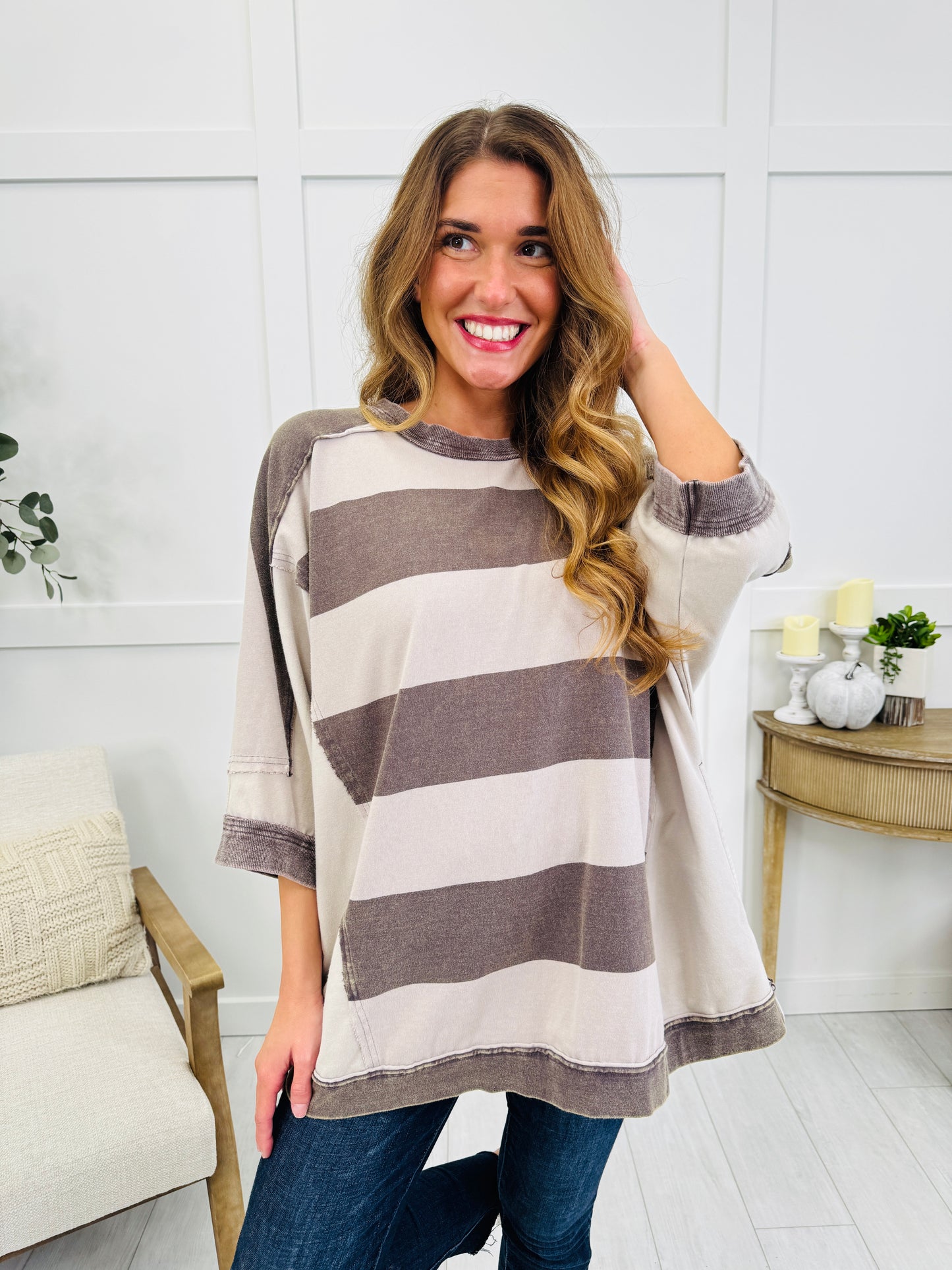 The Vintage Charm Top In Ash Grey