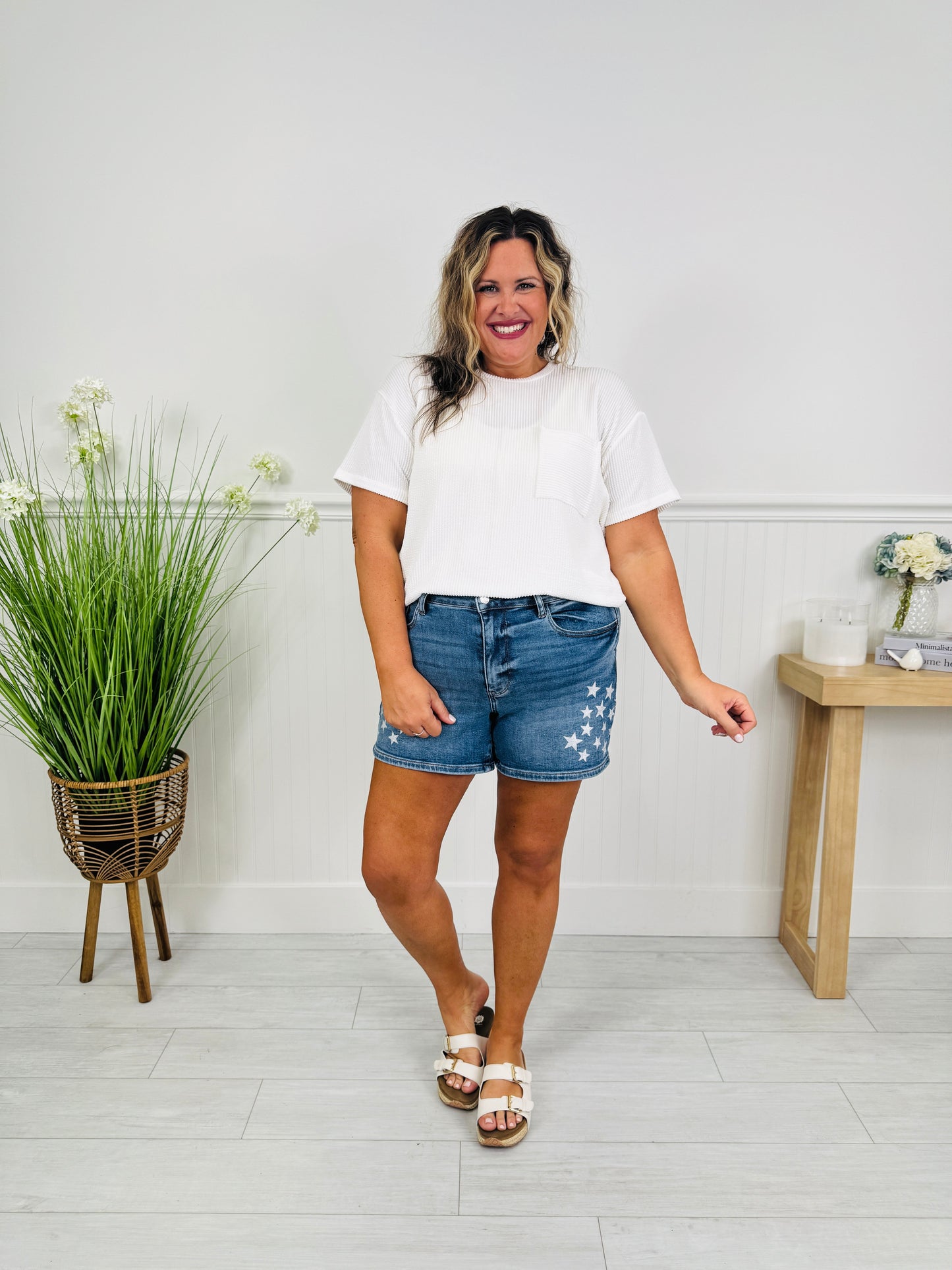 Judy Blue Star of Summer Shorts