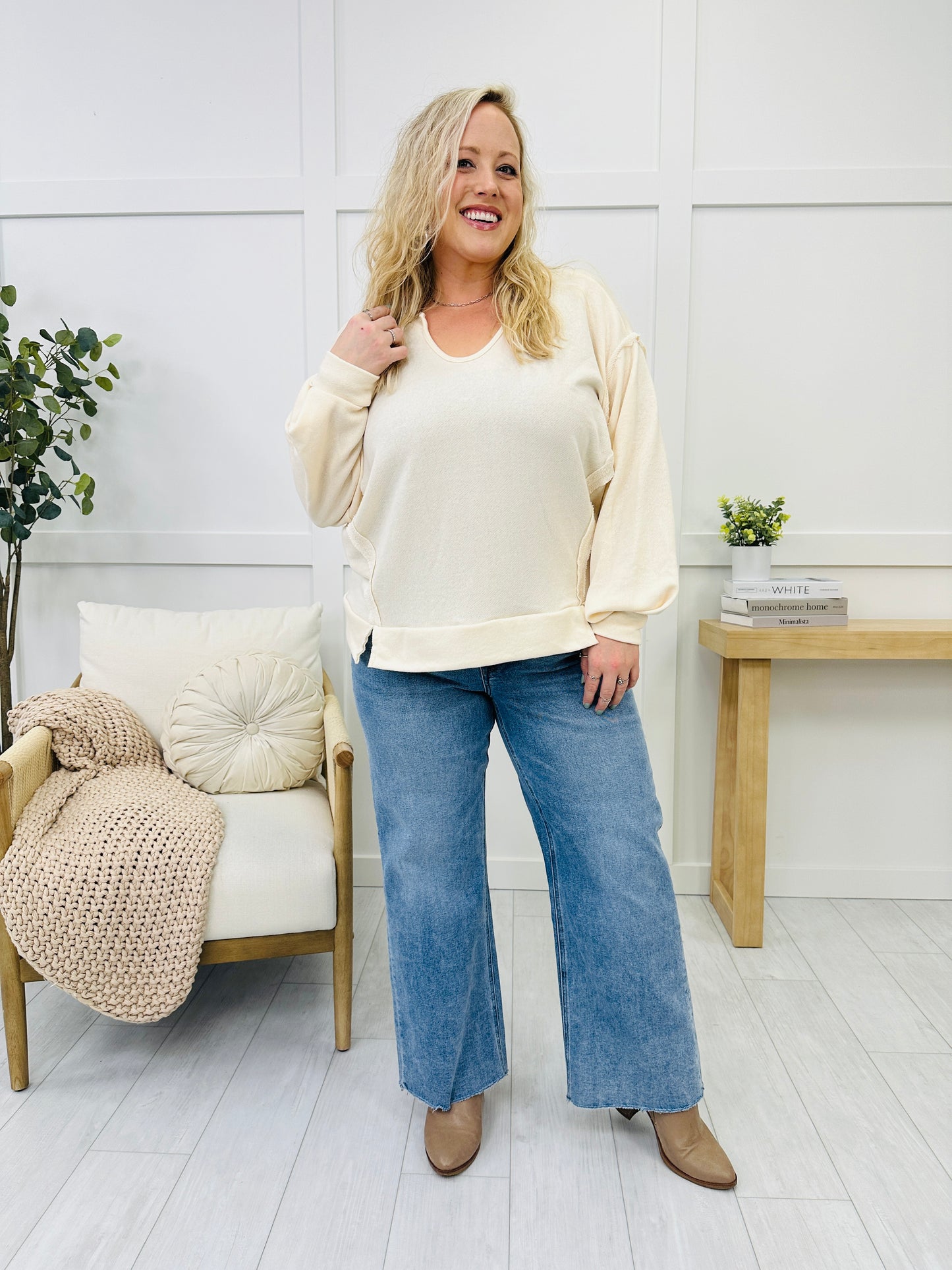 Mica Easy Breezy Wide Leg Jeans in Reg/Curvy