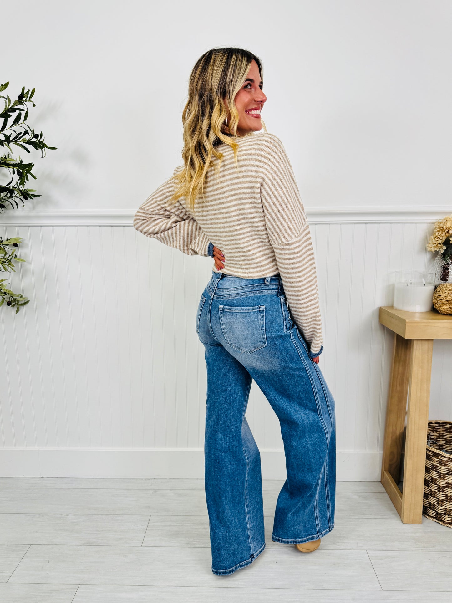 Signature Seam Tummy Control Wide Leg Jeans