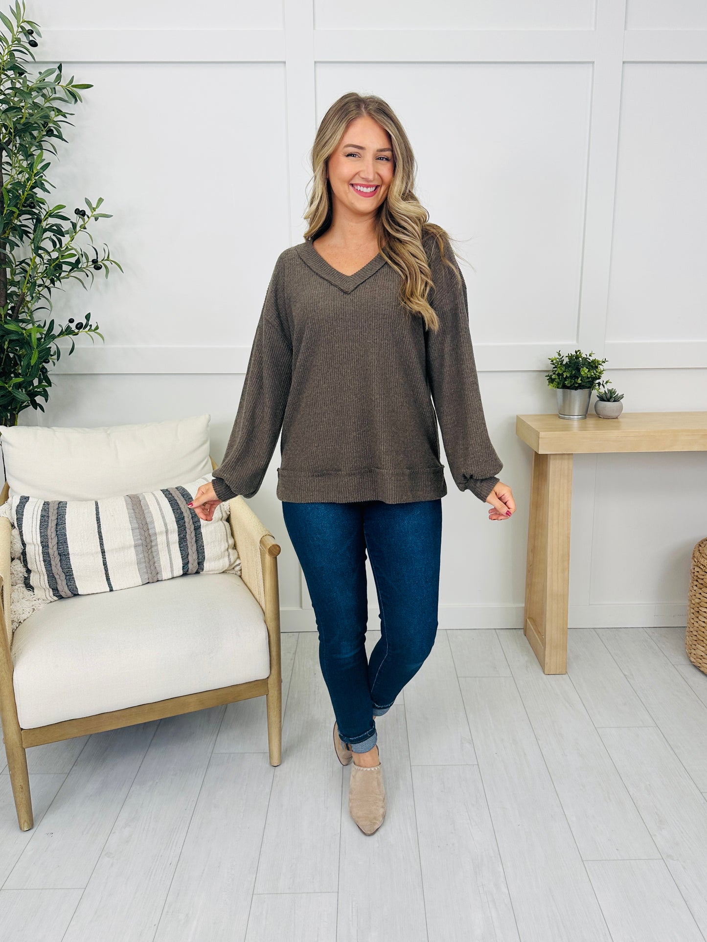 REG/CURVY Easy Everyday Top- Multiple Colors!