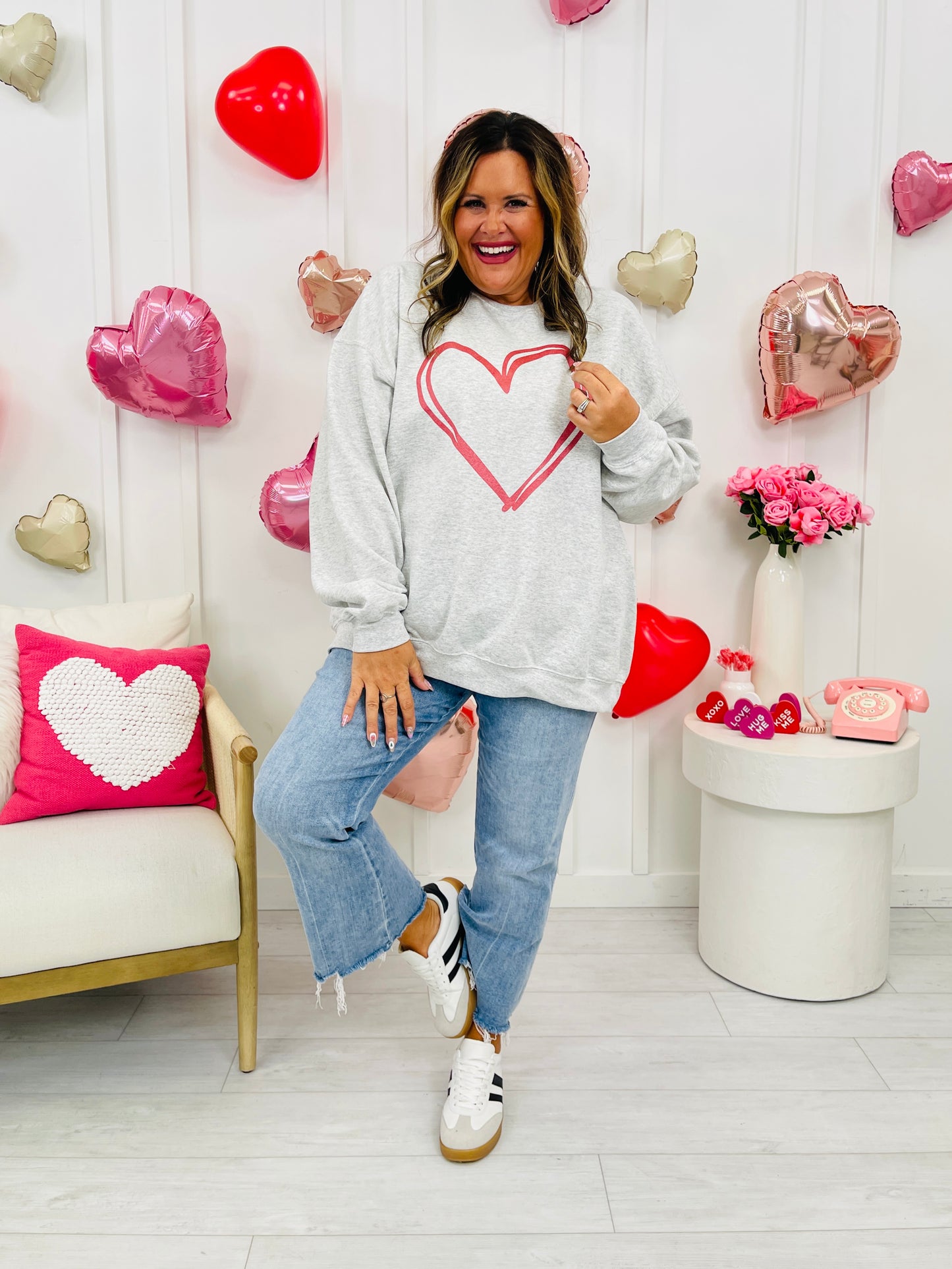 Red Metallic Heart Graphic Crewneck Sweatshirt