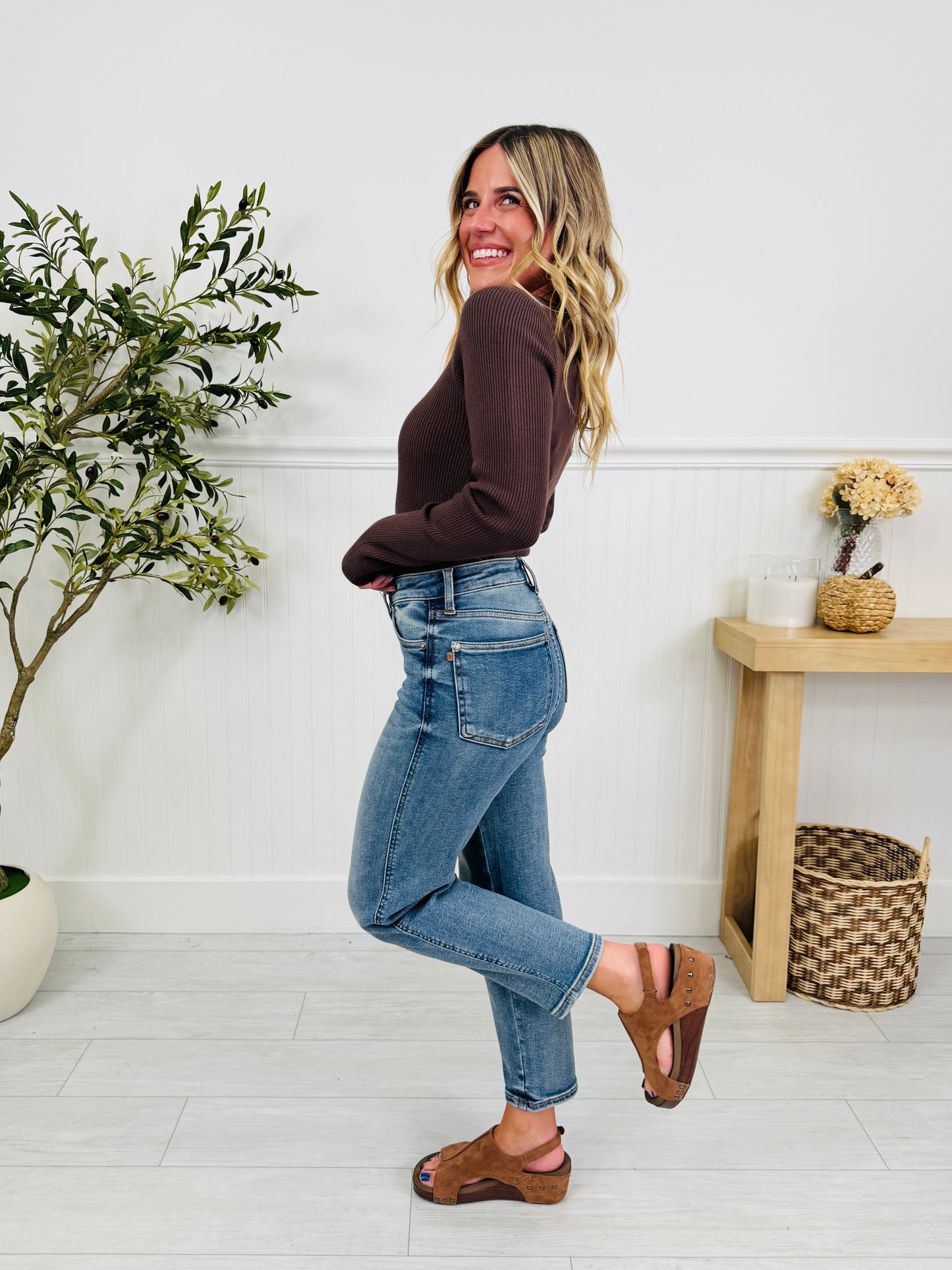 Judy Blue Endless Style Tummy Control Ankle Straight Jeans In Regular And Petite