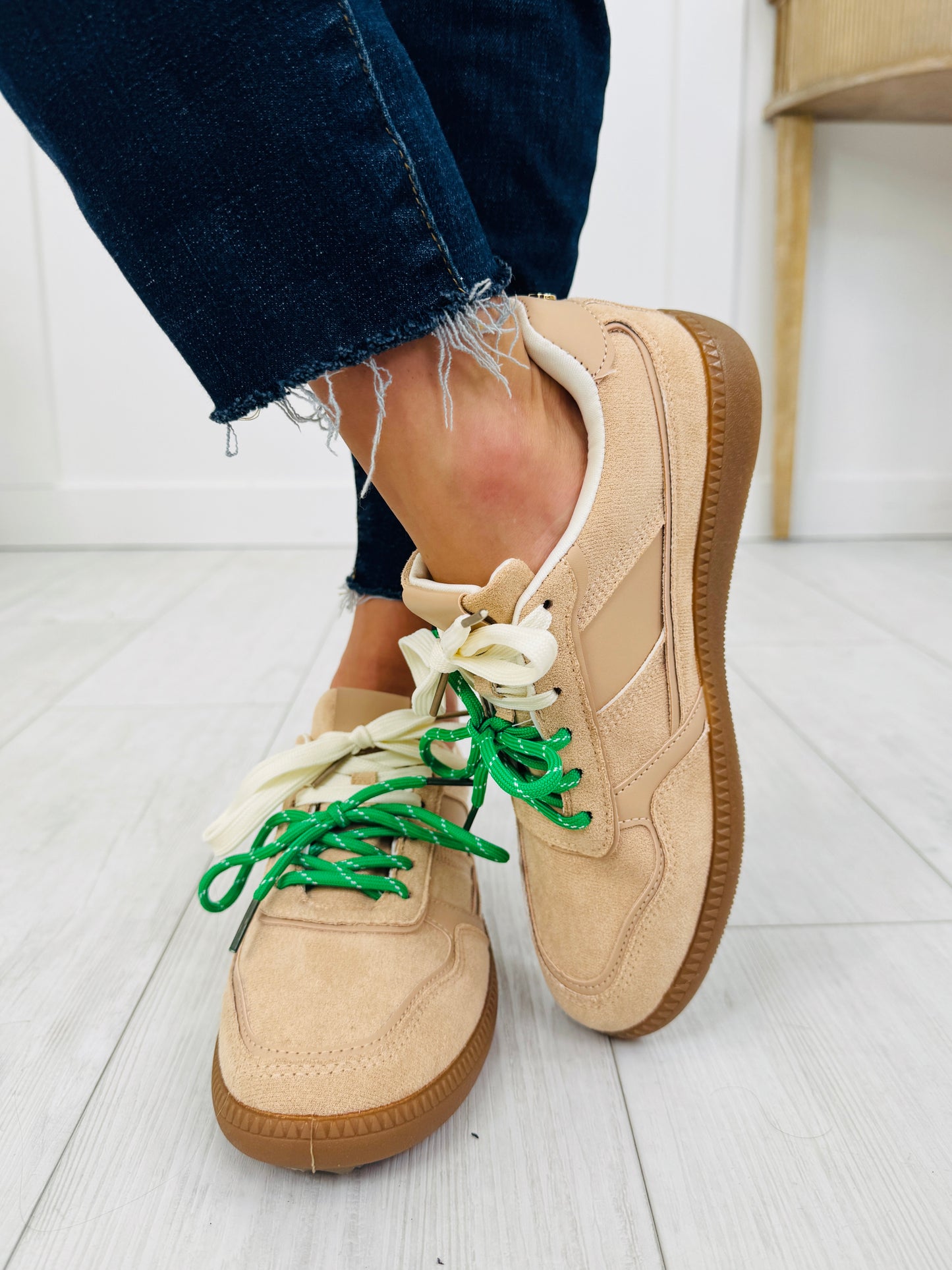 City Stride Sneakers In Sand