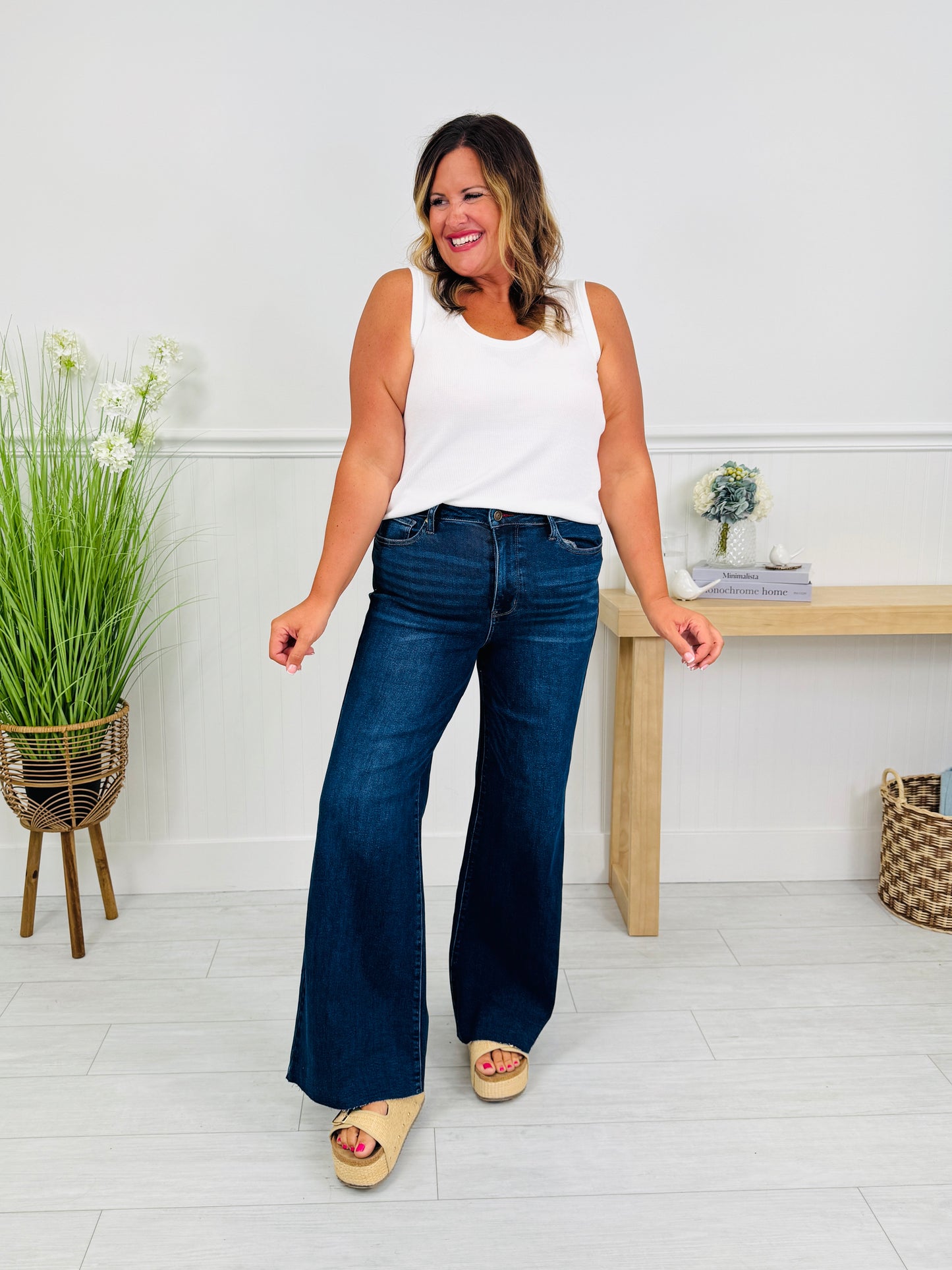 Judy Blue Date Night Retro Wide Leg Jeans In Regular And Petite