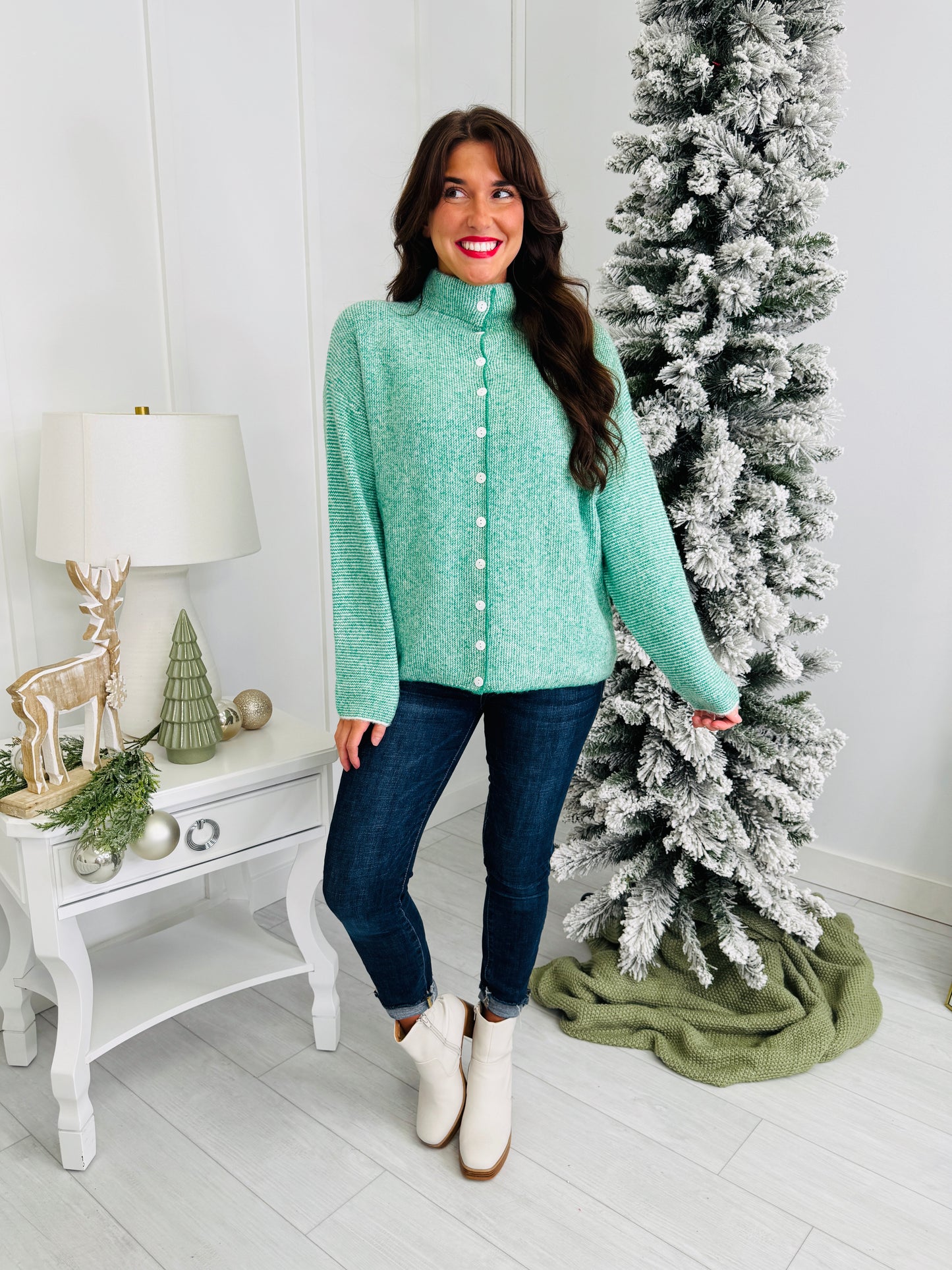 Festive Feeling Cardigan In Two Tone Green