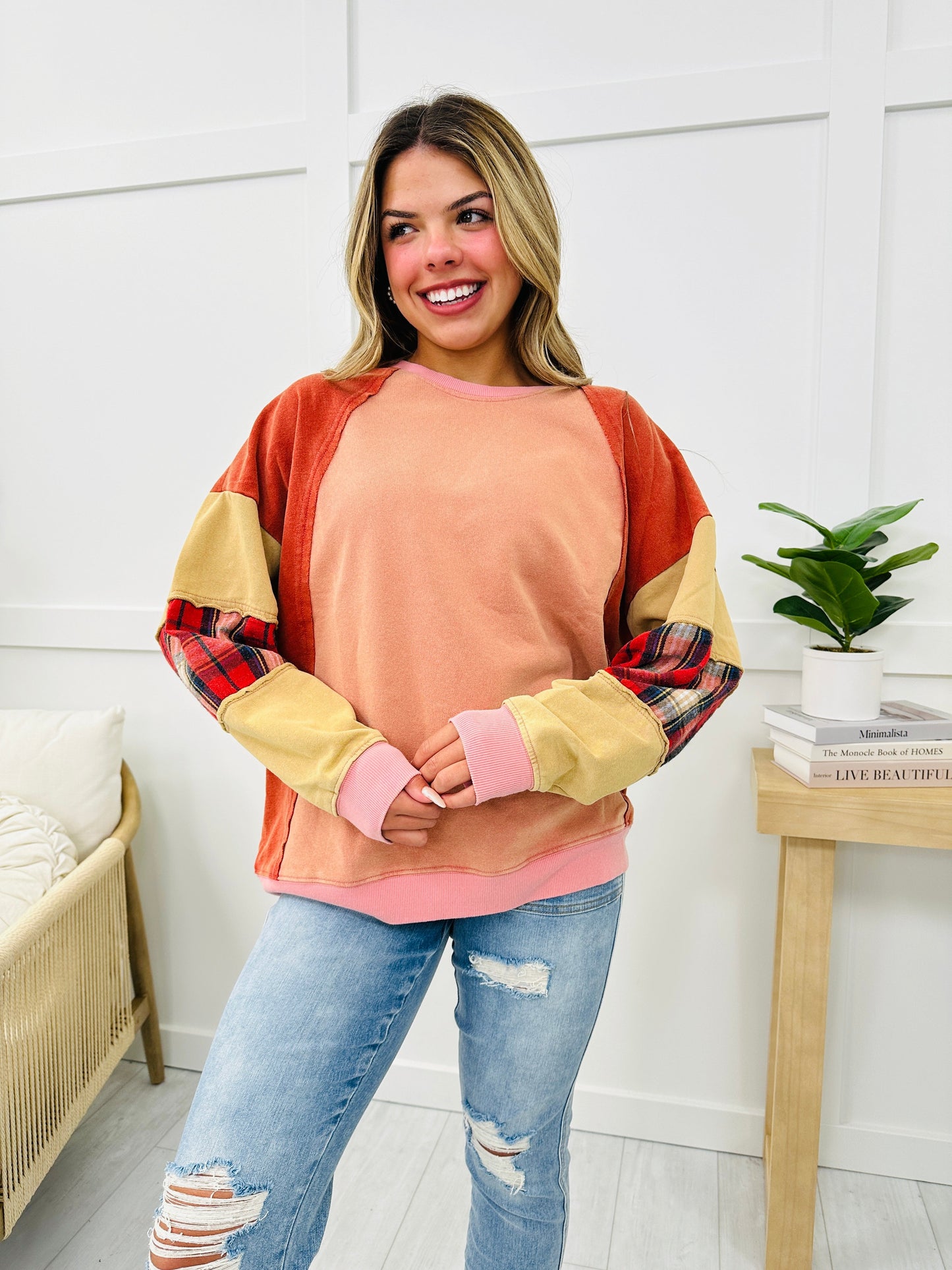 REG/CURVY Home Is Where The Cozy Is Pullover