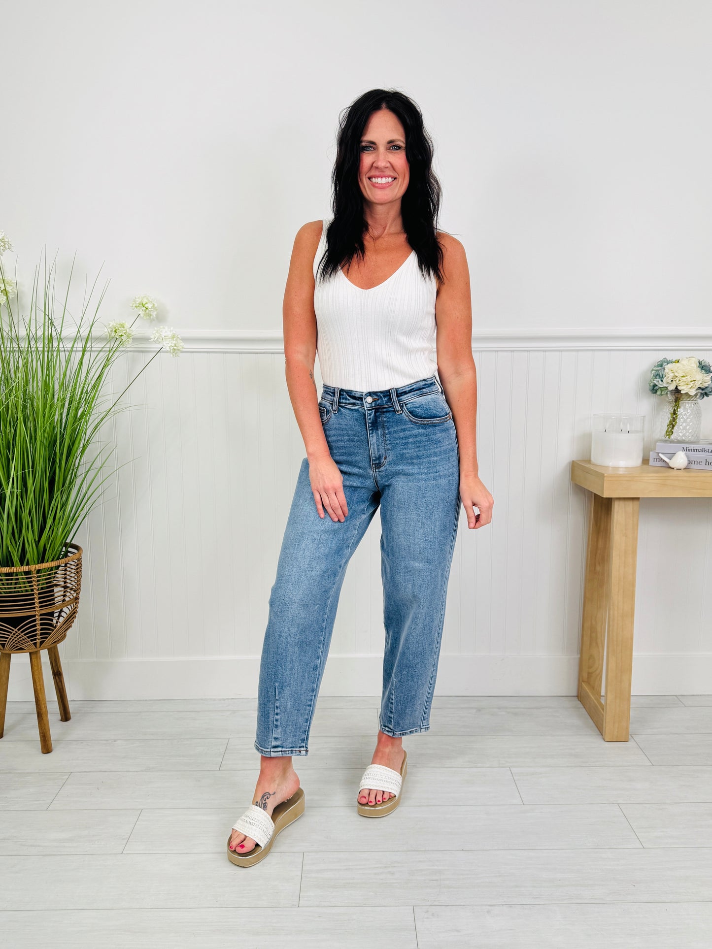 Judy Blue Breezy Barrel Jeans