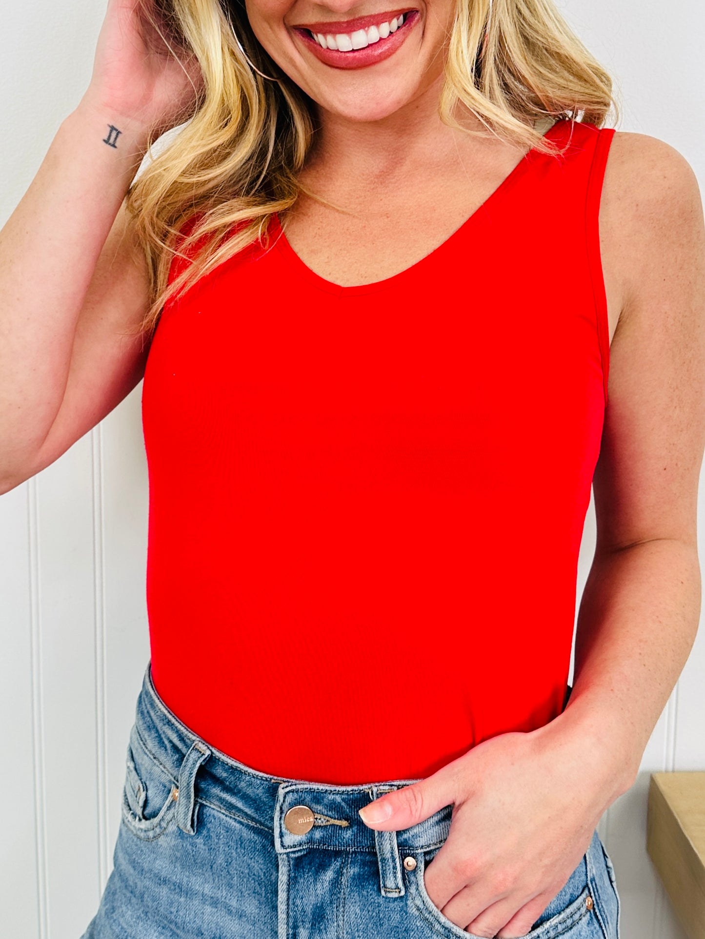 Best Selling Reversible Long Shapewear Tank Top In Multiple Colors