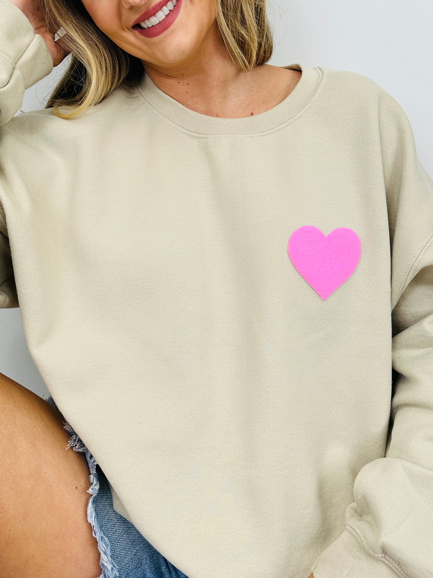 Happiest When Dilly Dallying Graphic Crewneck Sweatshirt