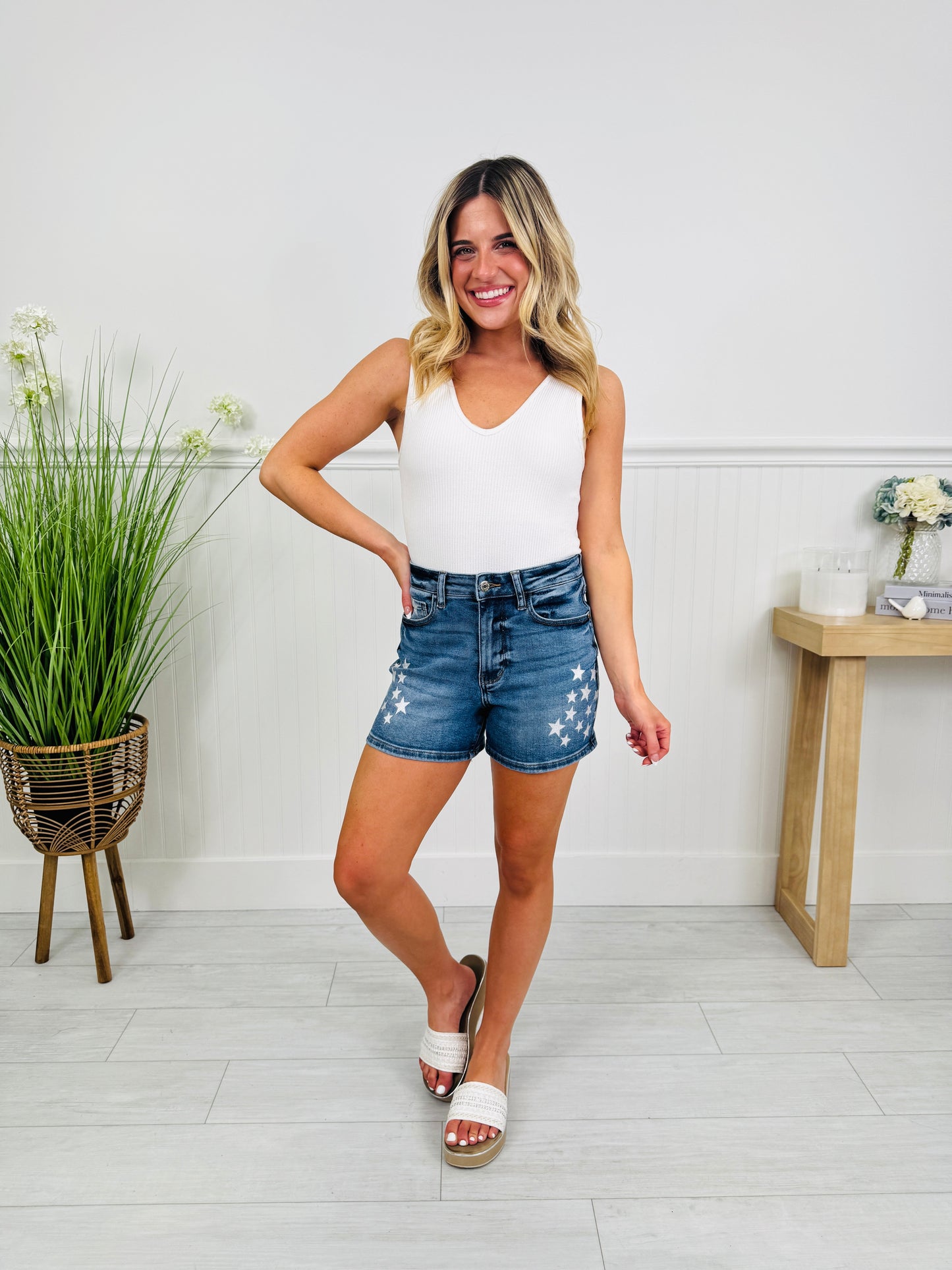 Judy Blue Star of Summer Shorts