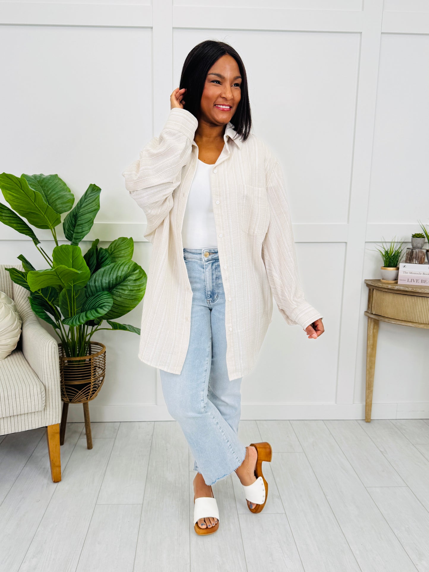 Blurred Horizons Top In Sand