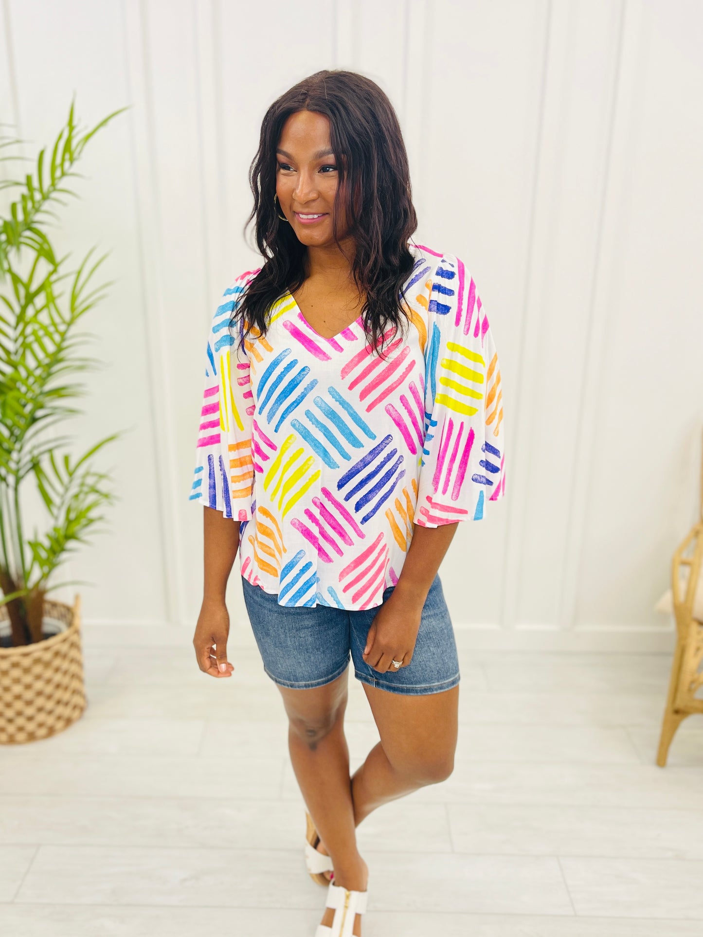 REG/CURVY Be A Ray Of Sunshine Top