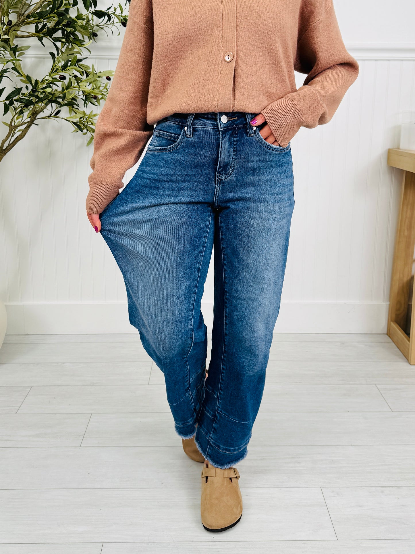 Be Basic Barrel Jeans with Tummy Control