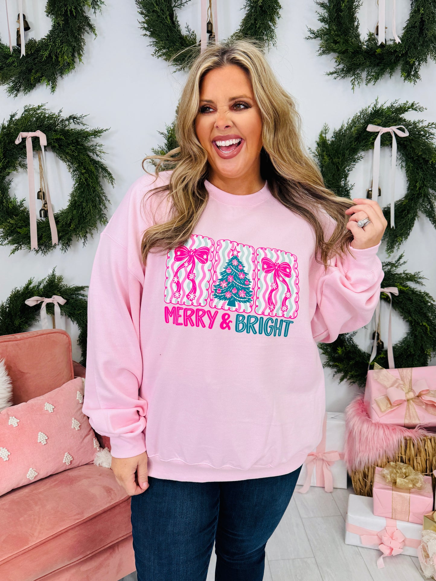 Merry & Bright Graphic Crewneck Sweatshirt