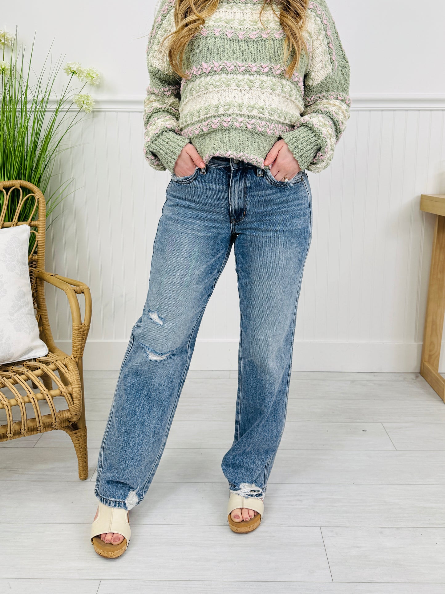 Judy Blue Totally Buggin '90s Straight Leg Jeans