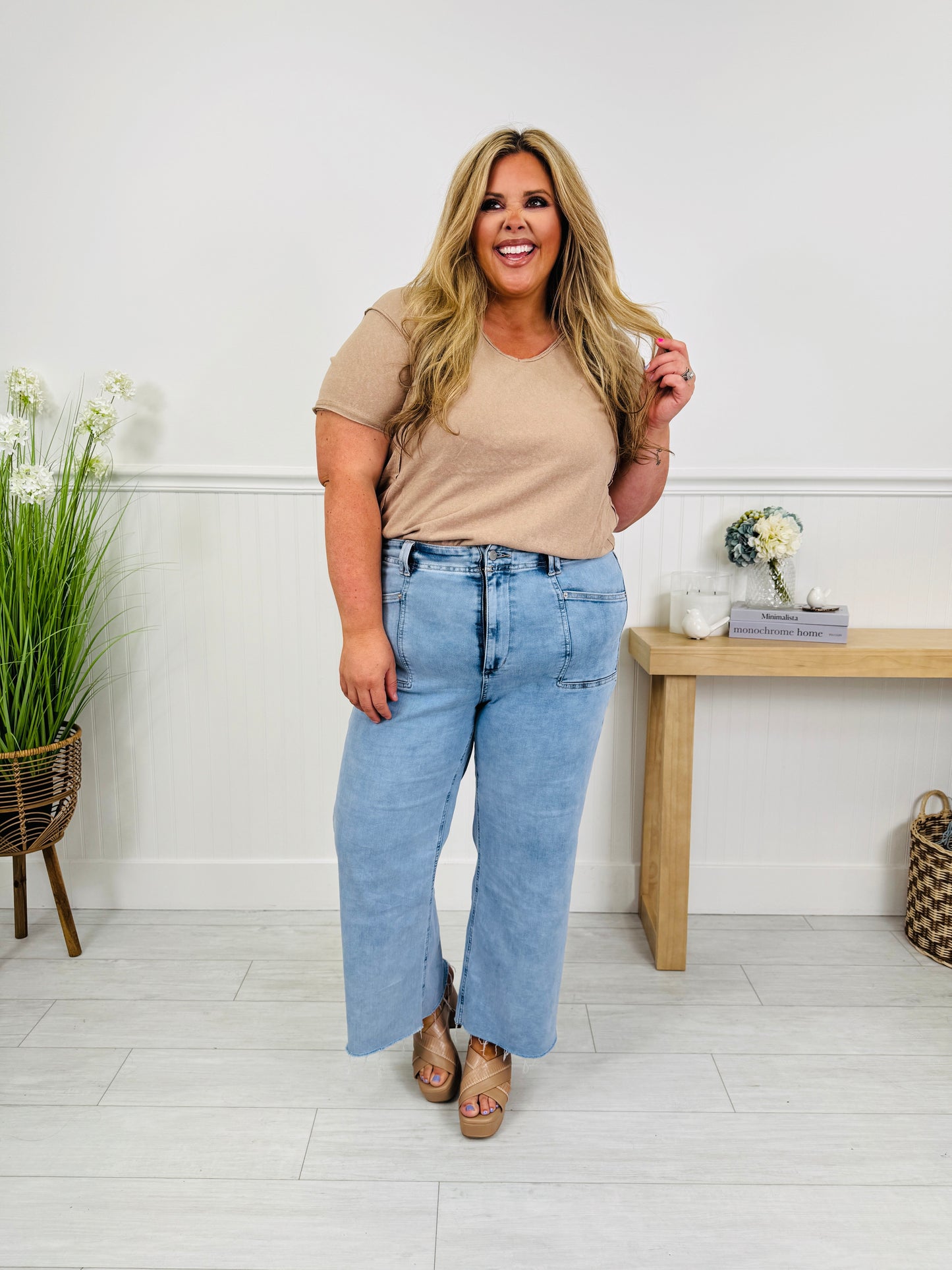 Summer Mood Cropped Wide Leg Jeans