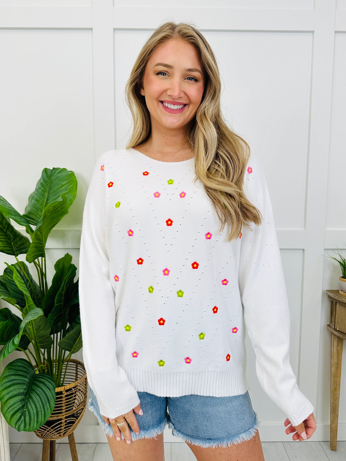 Scattered Bloom Top In Off White