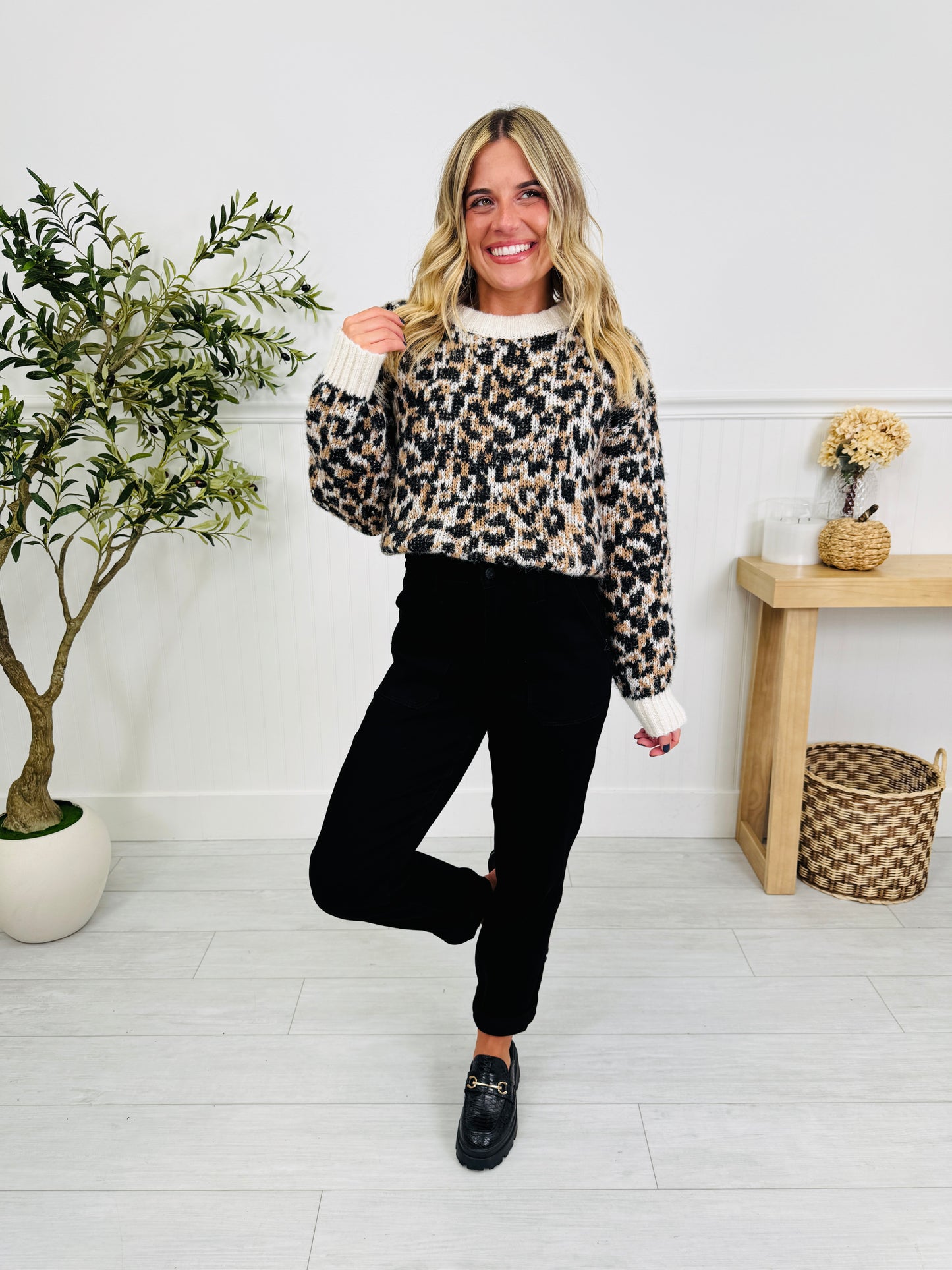 Judy Blue Black On The Go Weekender Jeans