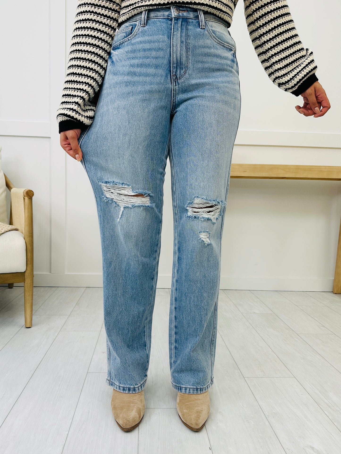 Judy Blue Back in the Groove Rigid Magic 90's Straight Leg Jeans in Reg/Curvy