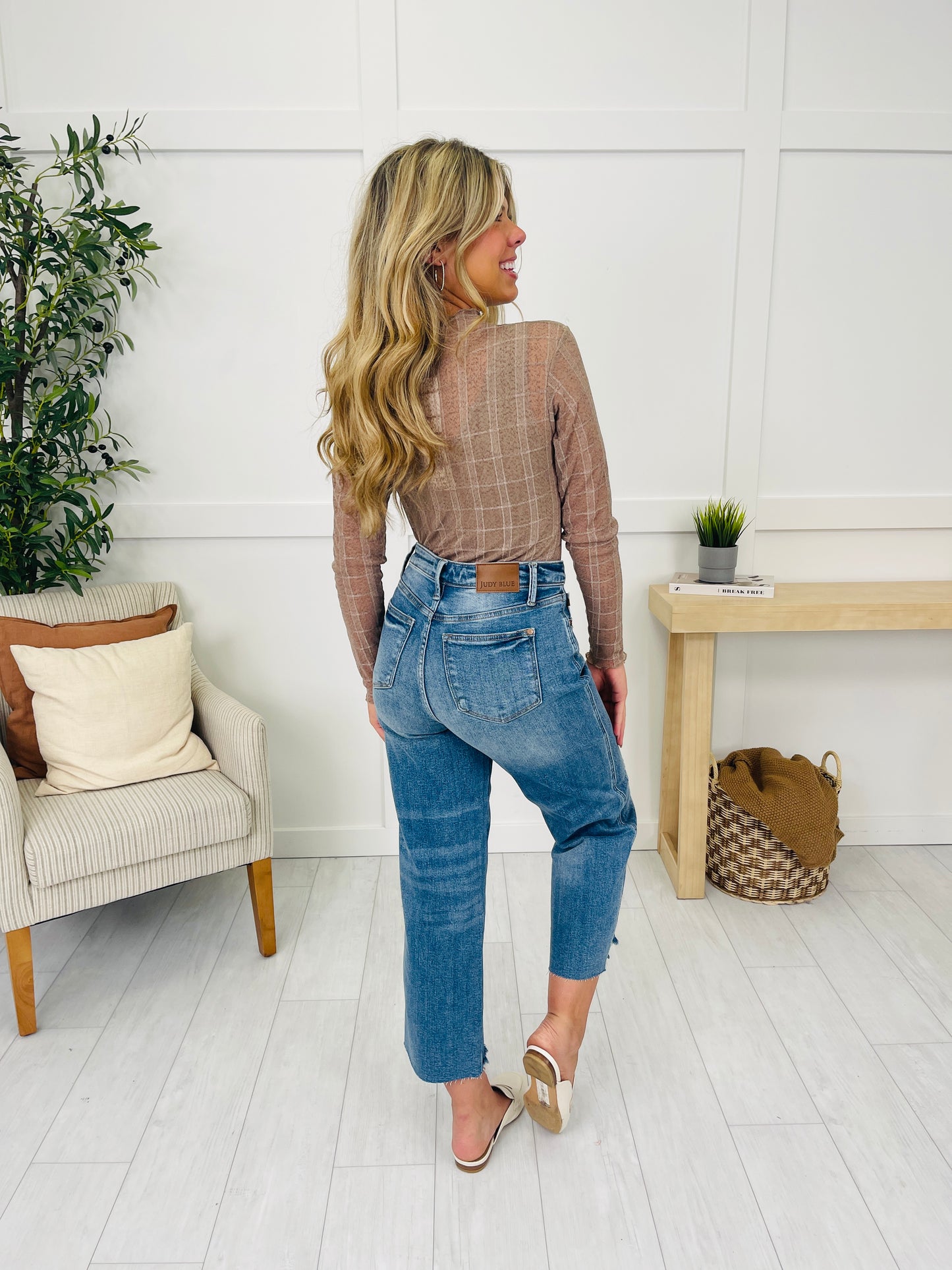 Judy Blue Mystical Magical Rigid Magic Cropped Wide Leg Jeans