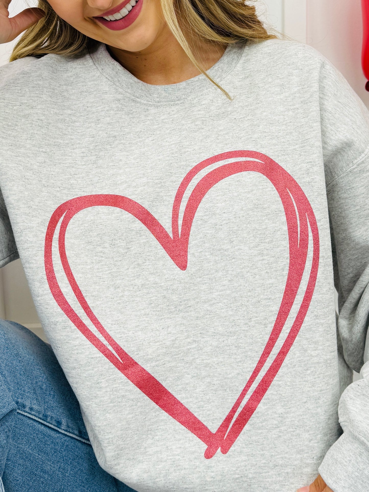 Red Metallic Heart Graphic Crewneck Sweatshirt