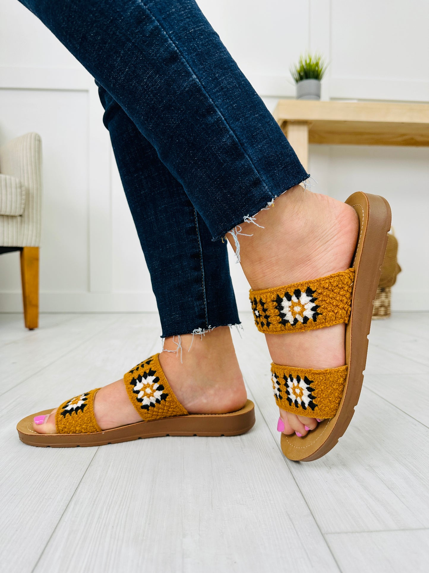 Crochet Charm Sandals in Black