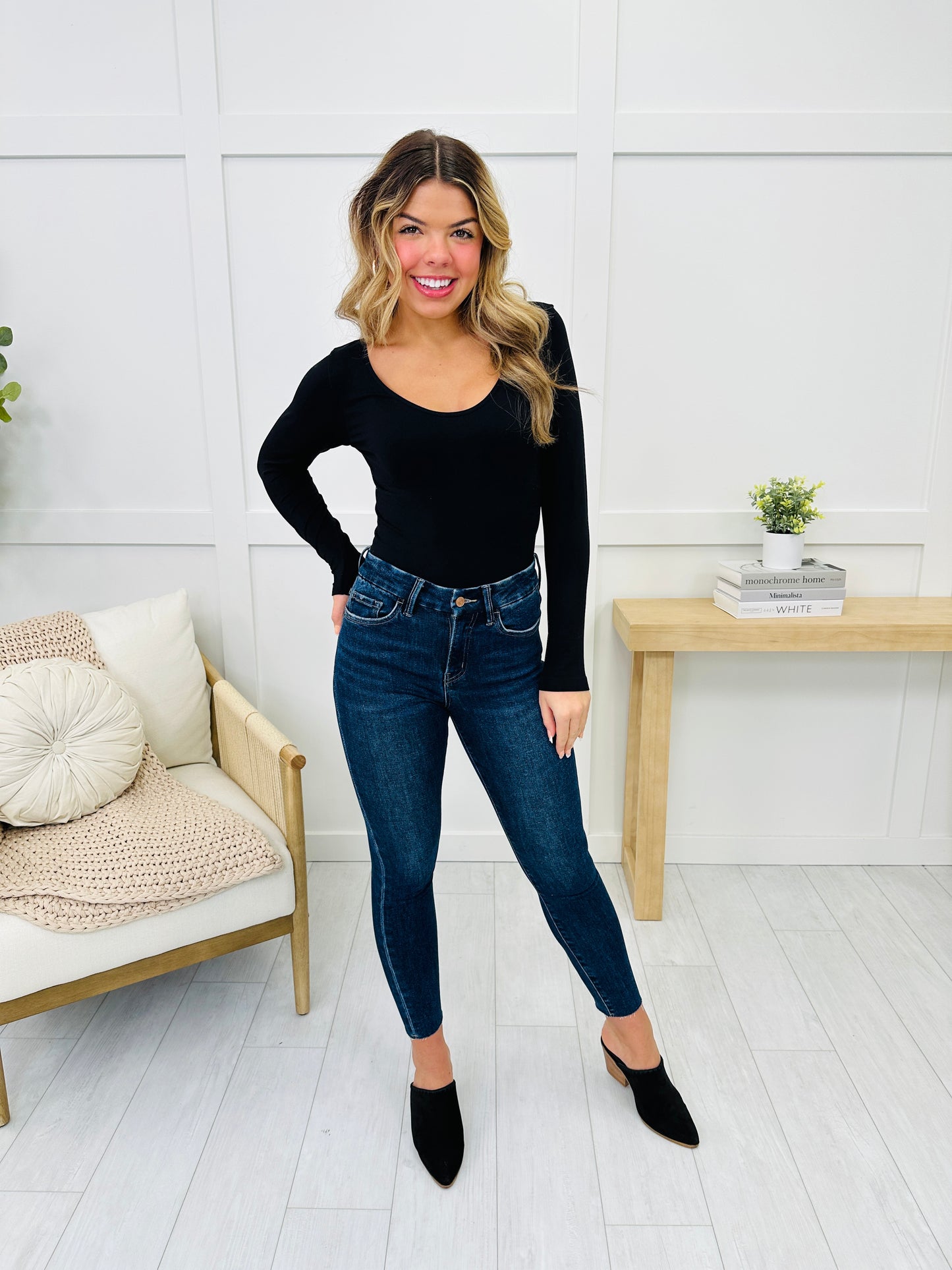 Lovervet Cut to the Feeling Cropped Skinny Jeans in Reg/Curvy