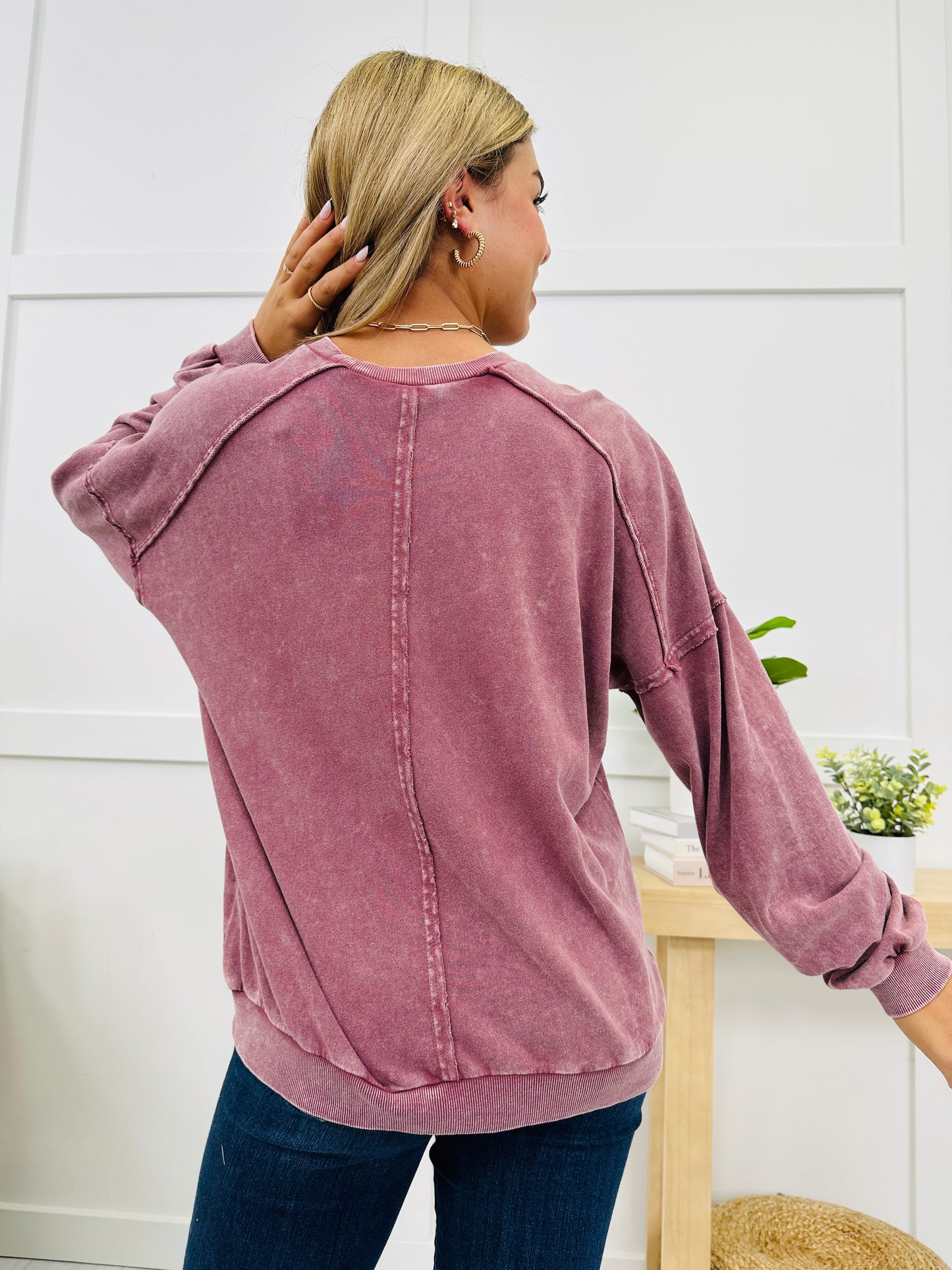 Galaxy Glow Sweater In Red Bean