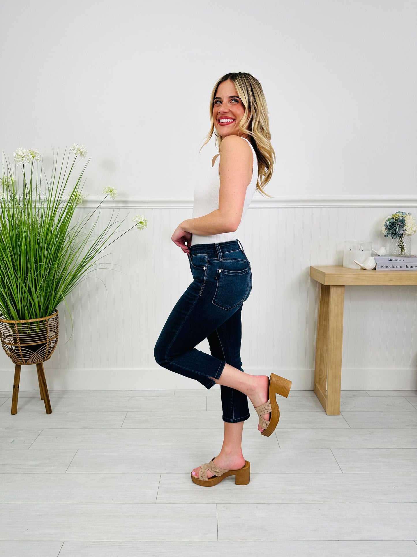 Judy Blue Soak Up The Sun Capris