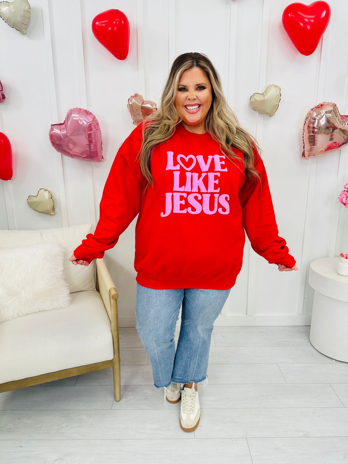 Love Like Jesus Puff Graphic Crewneck Sweatshirt