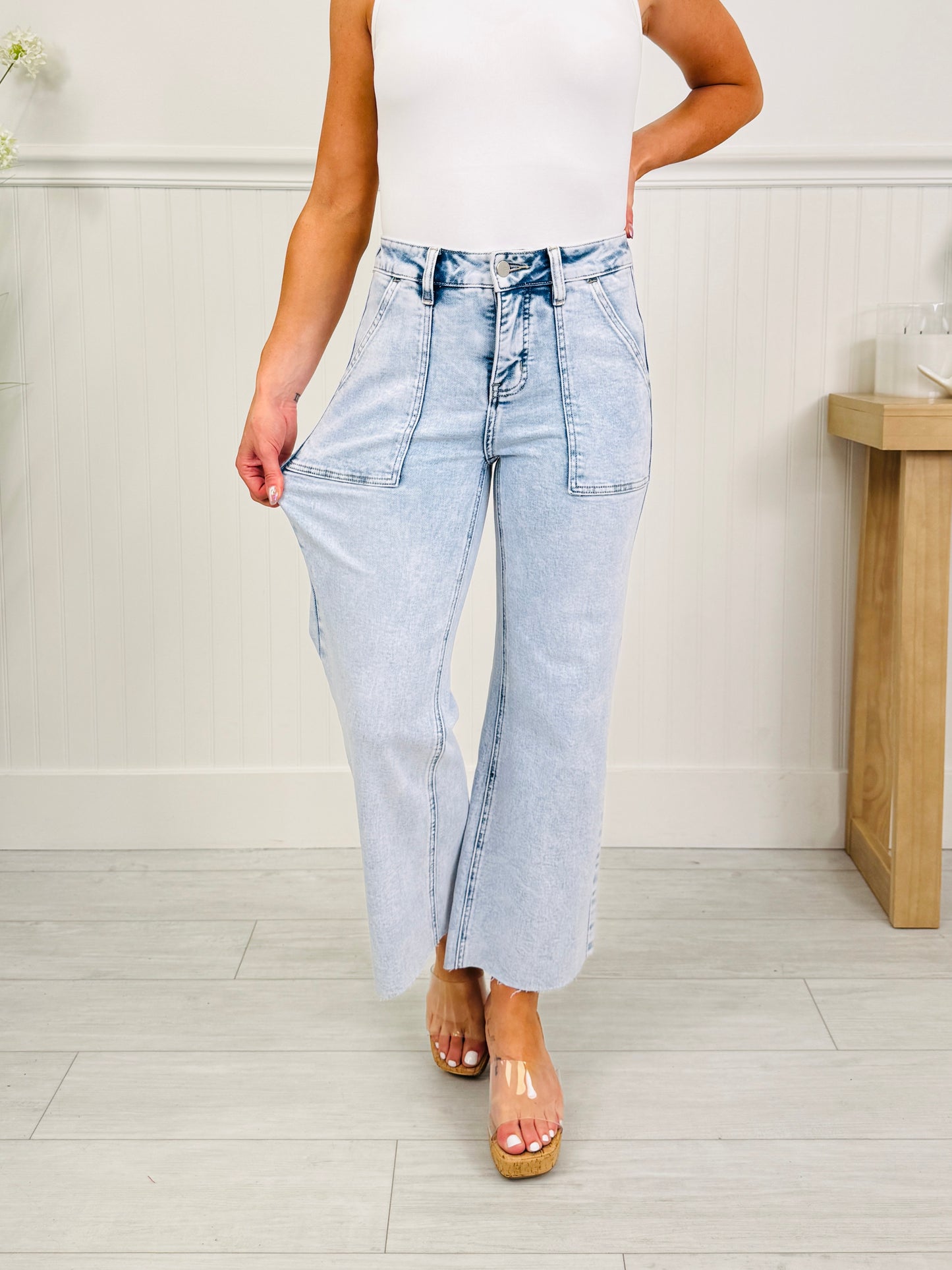 Current Crush Cropped Wide Leg Tummy Control Jeans
