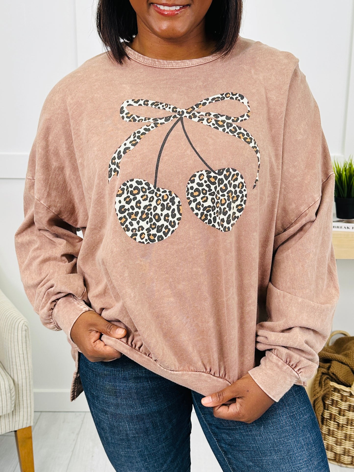 Cherry Instinct Sweatshirt in Espresso