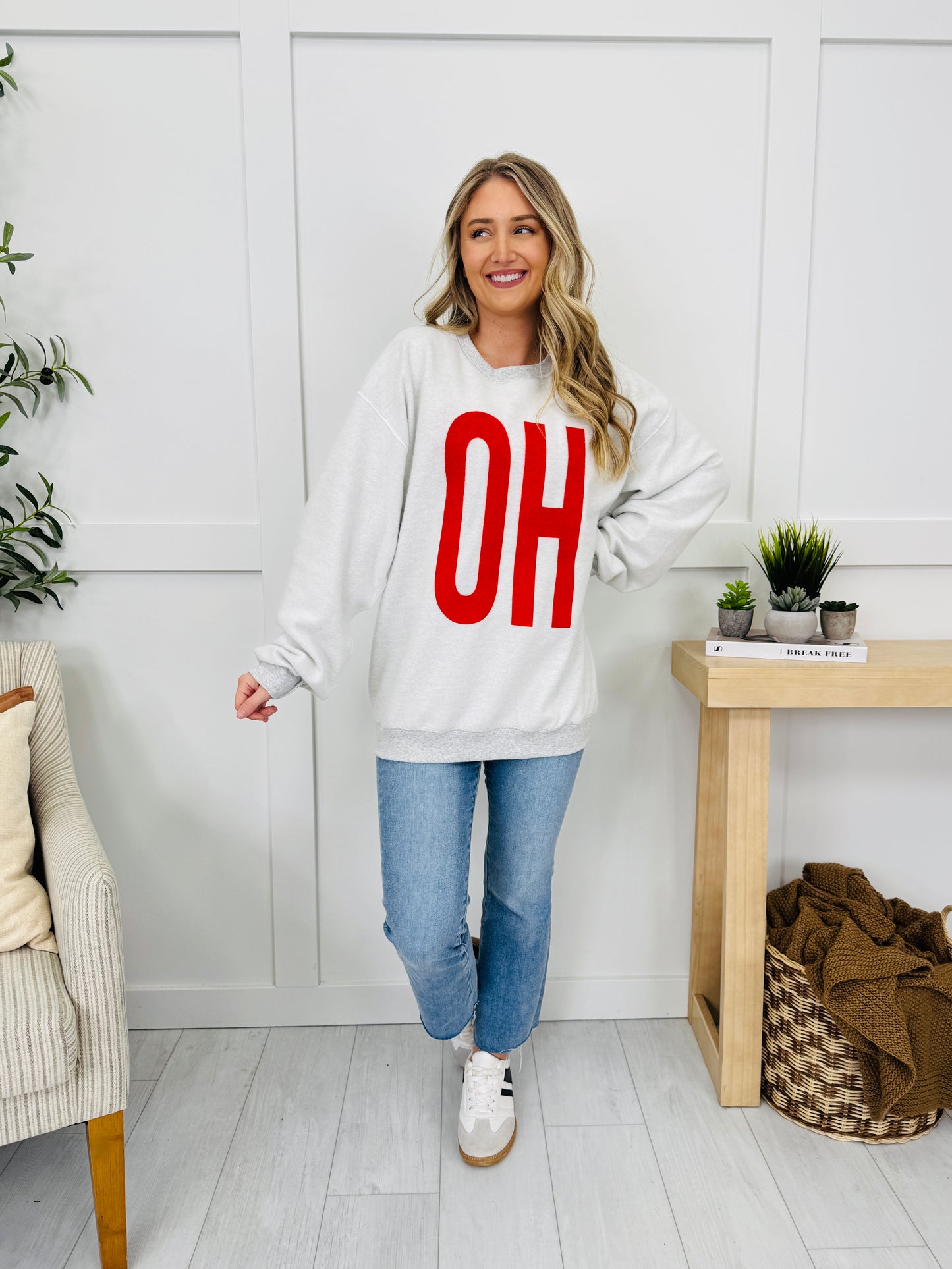 Ohio Reversible OH Graphic Crewneck Sweatshirt