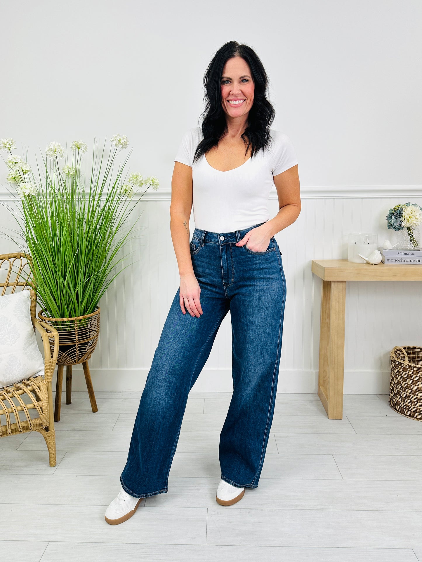 Judy Blue Everyday Ease Baggy Jeans