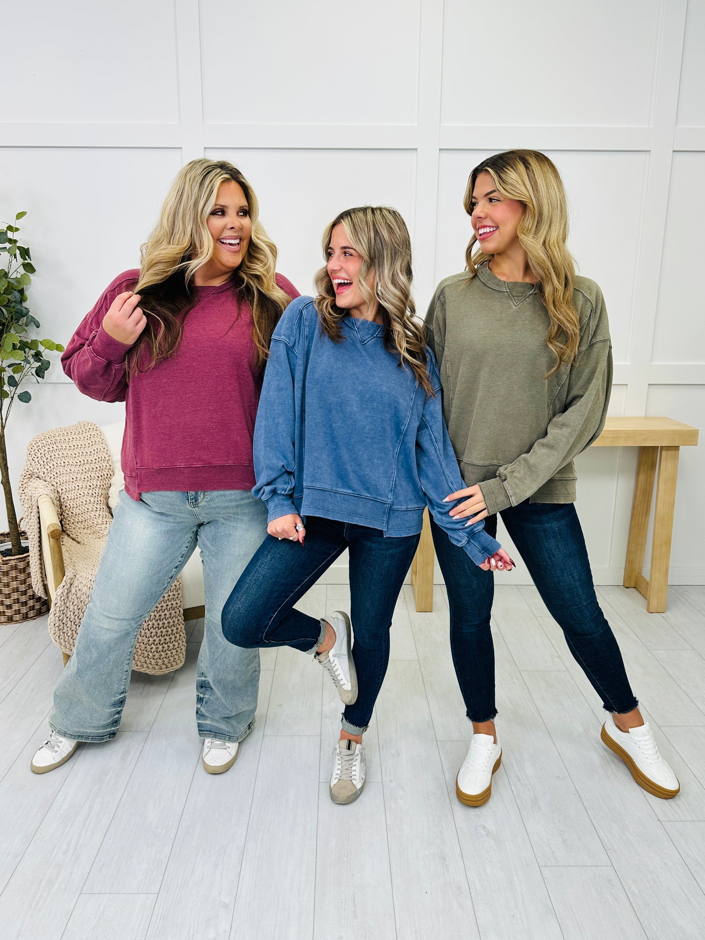 REG/CURVY Flex Fit Sweatshirt- Multiple Colors!