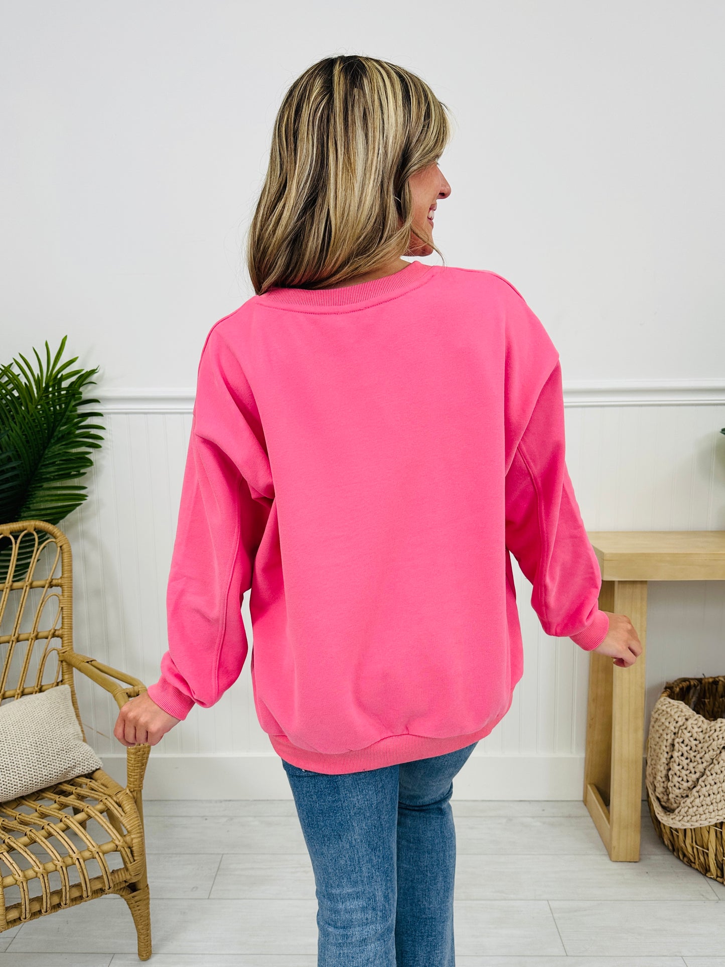 Teach MOCO Exclusive Crewneck In Pink