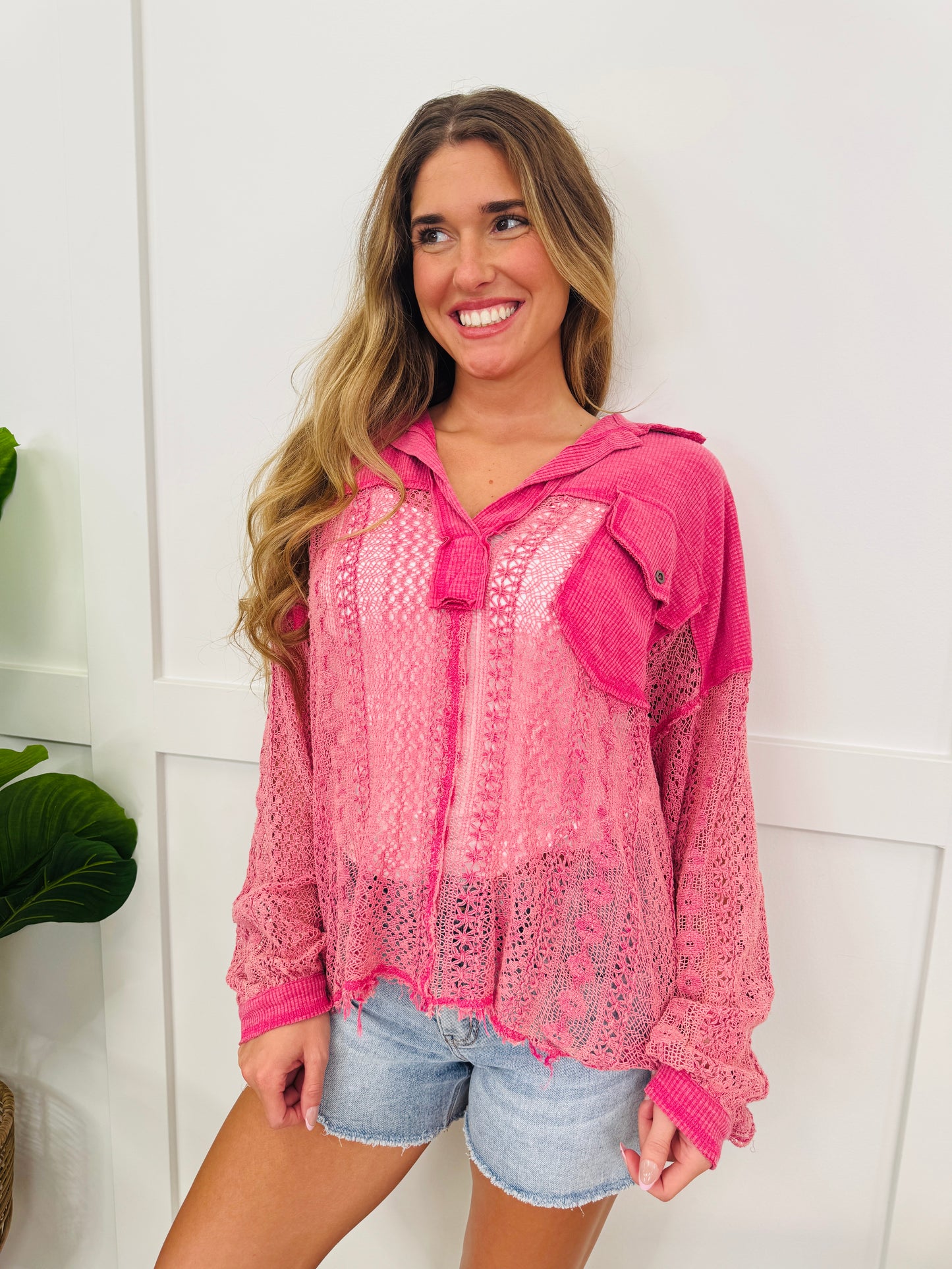 Everyday Lovely Pullover in Fuchsia