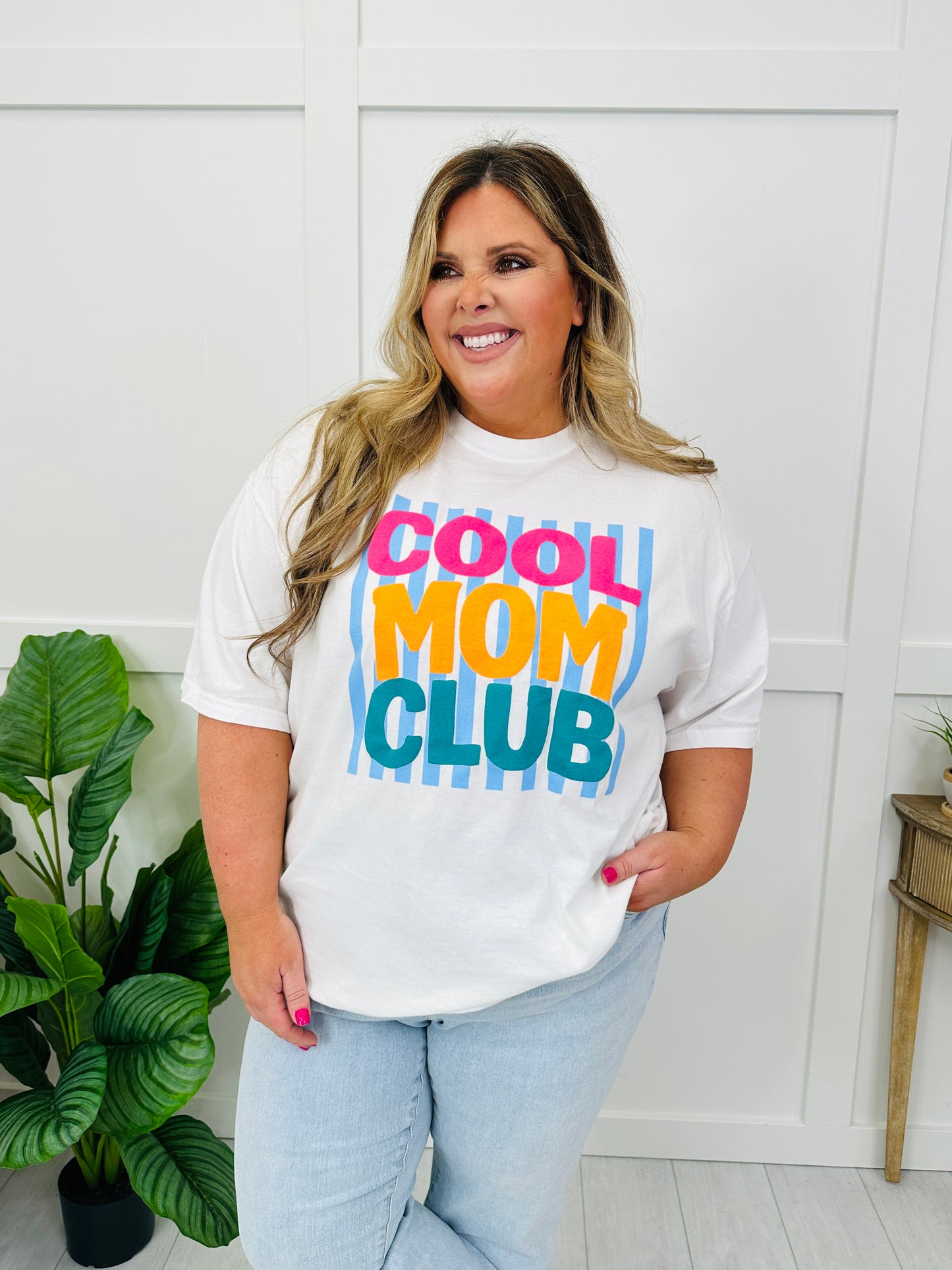 Cool Mom Club Graphic Tee